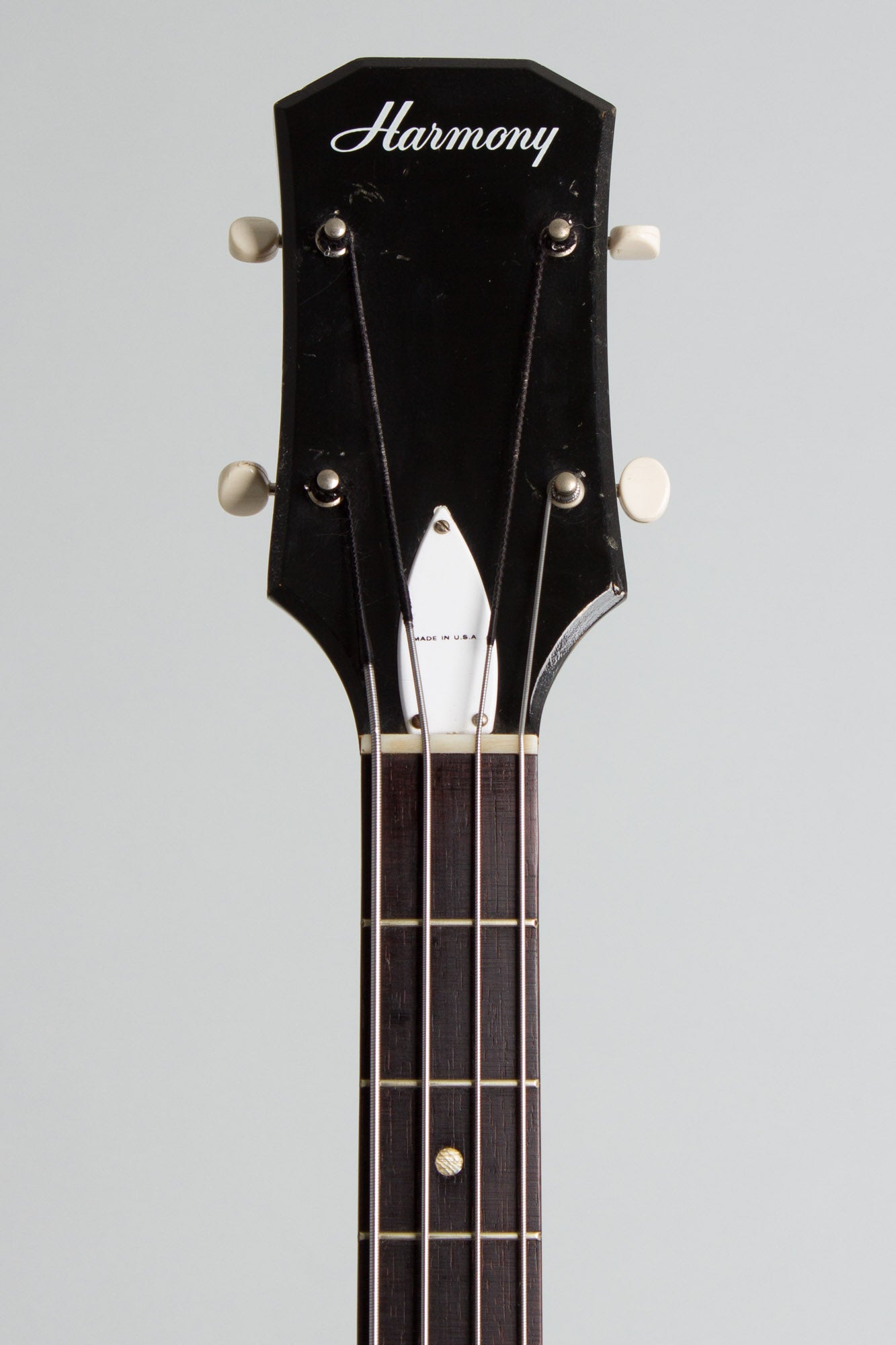 Harmony H-22 Electric Bass Guitar (1964)