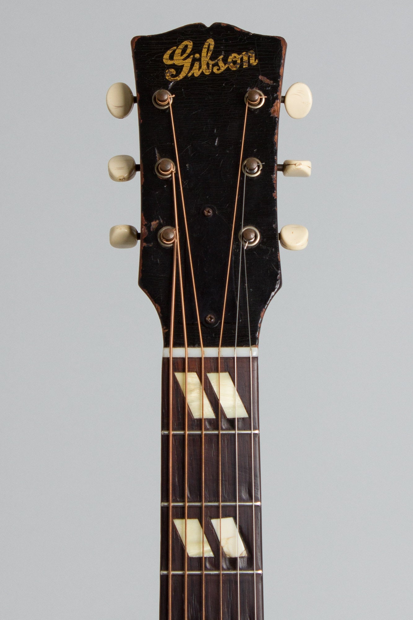 Gibson SJ Southern Jumbo Flat Top Acoustic Guitar (1946)