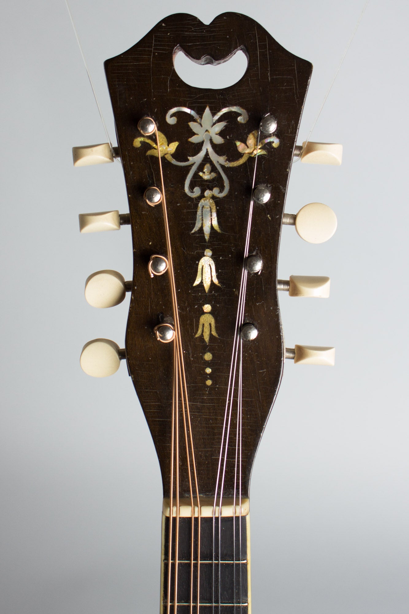 Larson Brothers Stahl Flat Back, Bent Top Mandolin (1917)