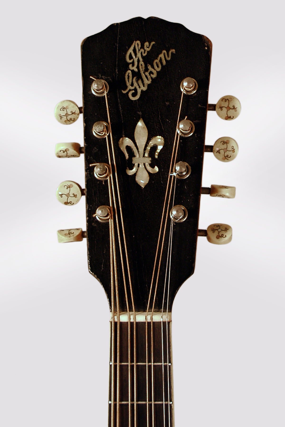 Gibson H-2 Carved Top Mandola (1913)