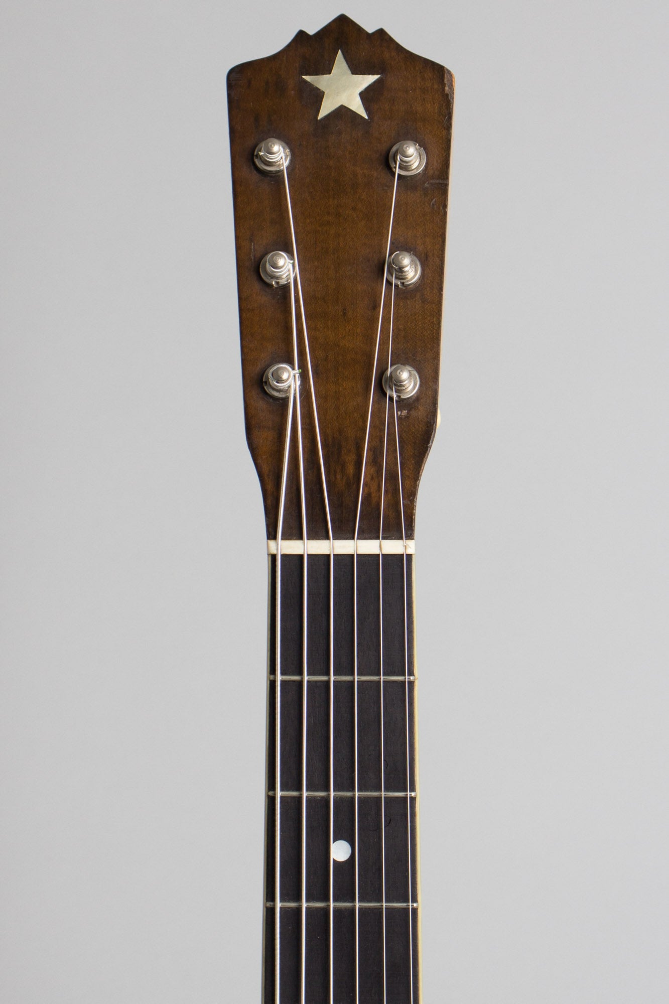 Fairbanks/Vega Tu-Ba-Phone Guitar Banjo (1921)