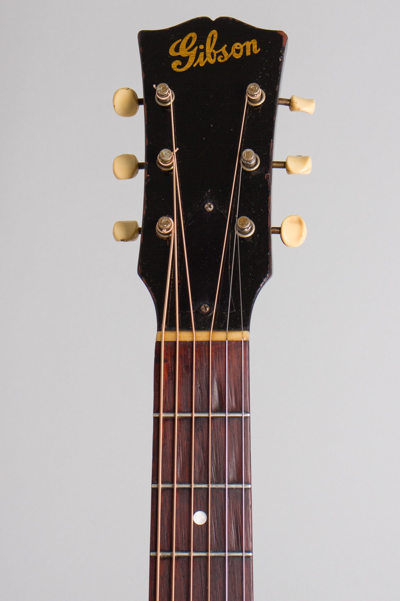 Gibson J-45 Flat Top Acoustic Guitar (1946)
