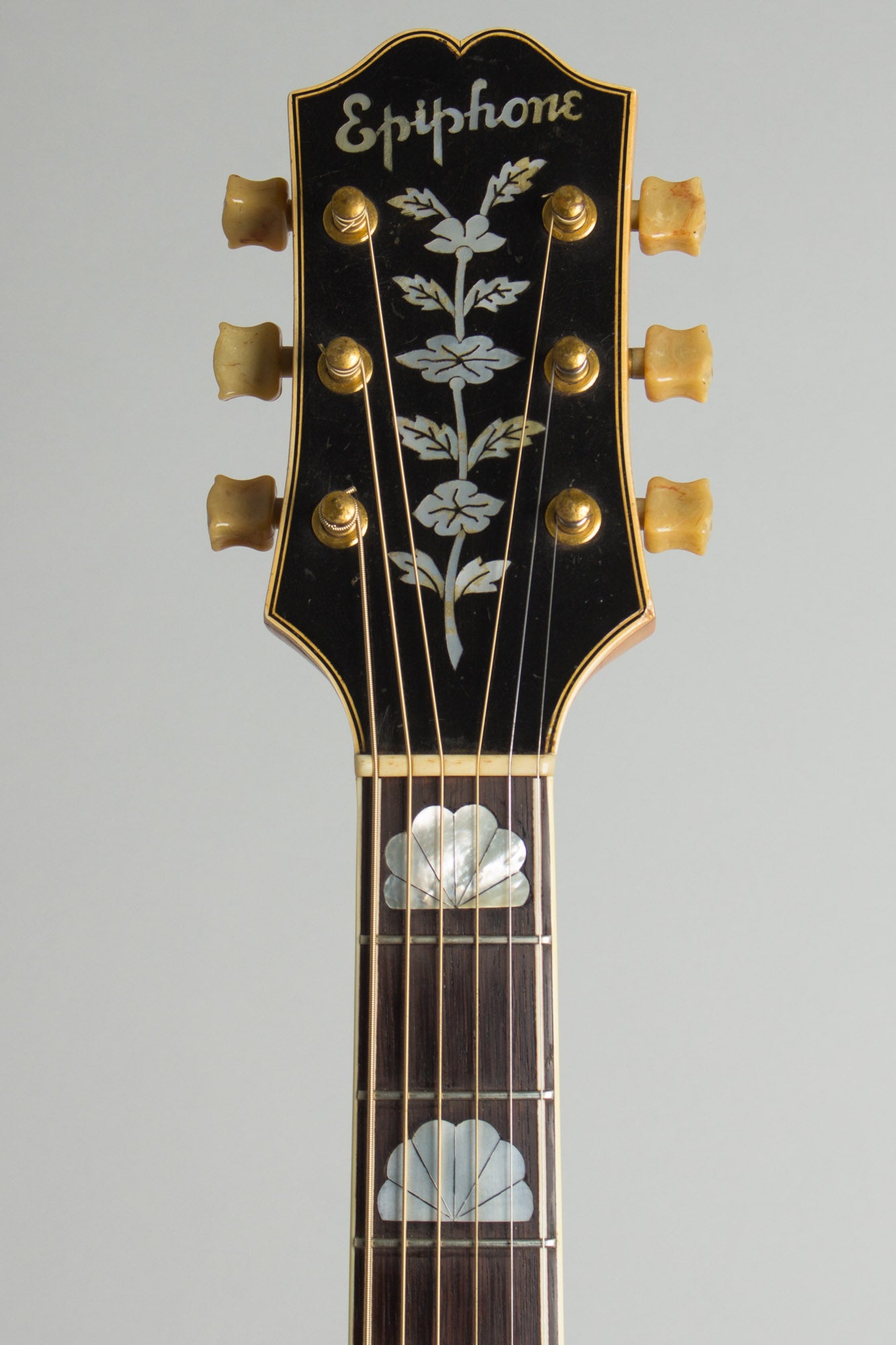 Epiphone DeLuxe Arch Top Acoustic Guitar (1941)