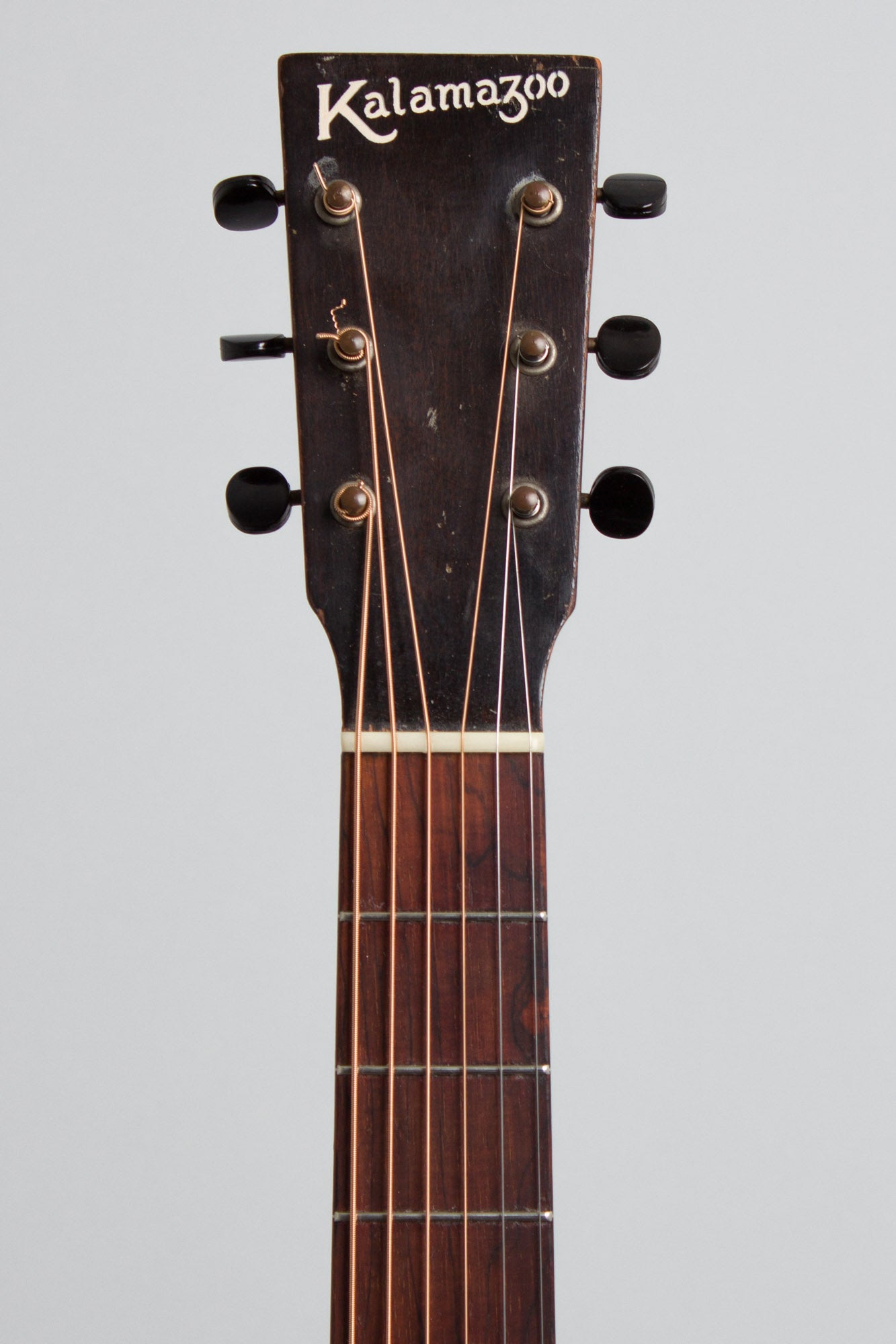 Kalamazoo Model KG Flat Top Acoustic Guitar (1933)