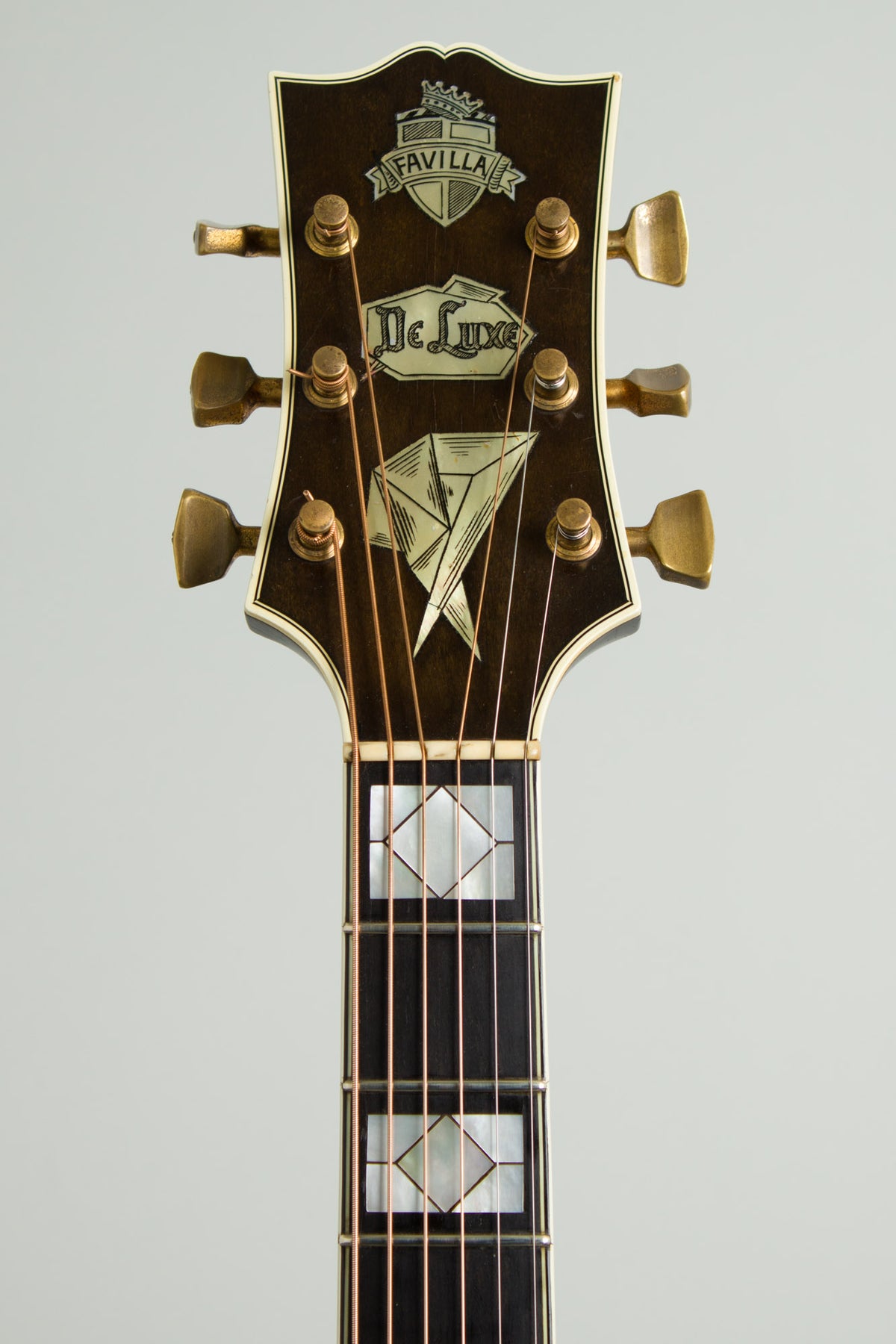 Favilla Deluxe Arch Top Acoustic Guitar (1939)
