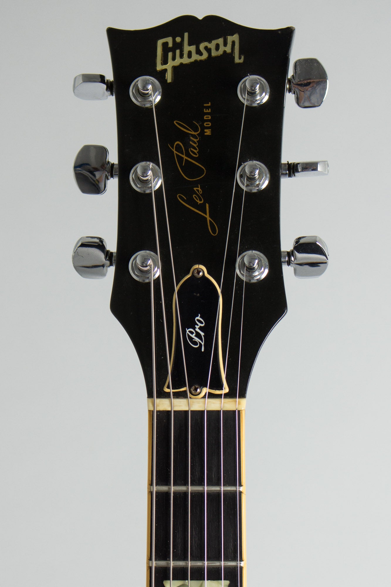 Gibson Les Paul Pro Deluxe Solid Body Electric Guitar (1977)