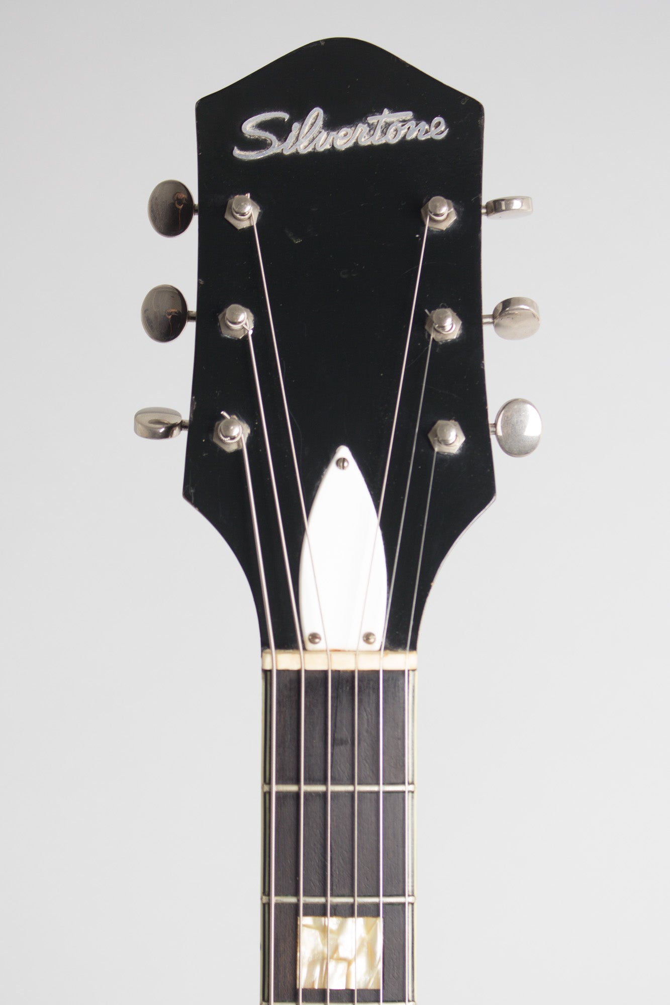 Harmony Silvertone Model 1446L Thinline Hollow Body Electric Guitar (1962)