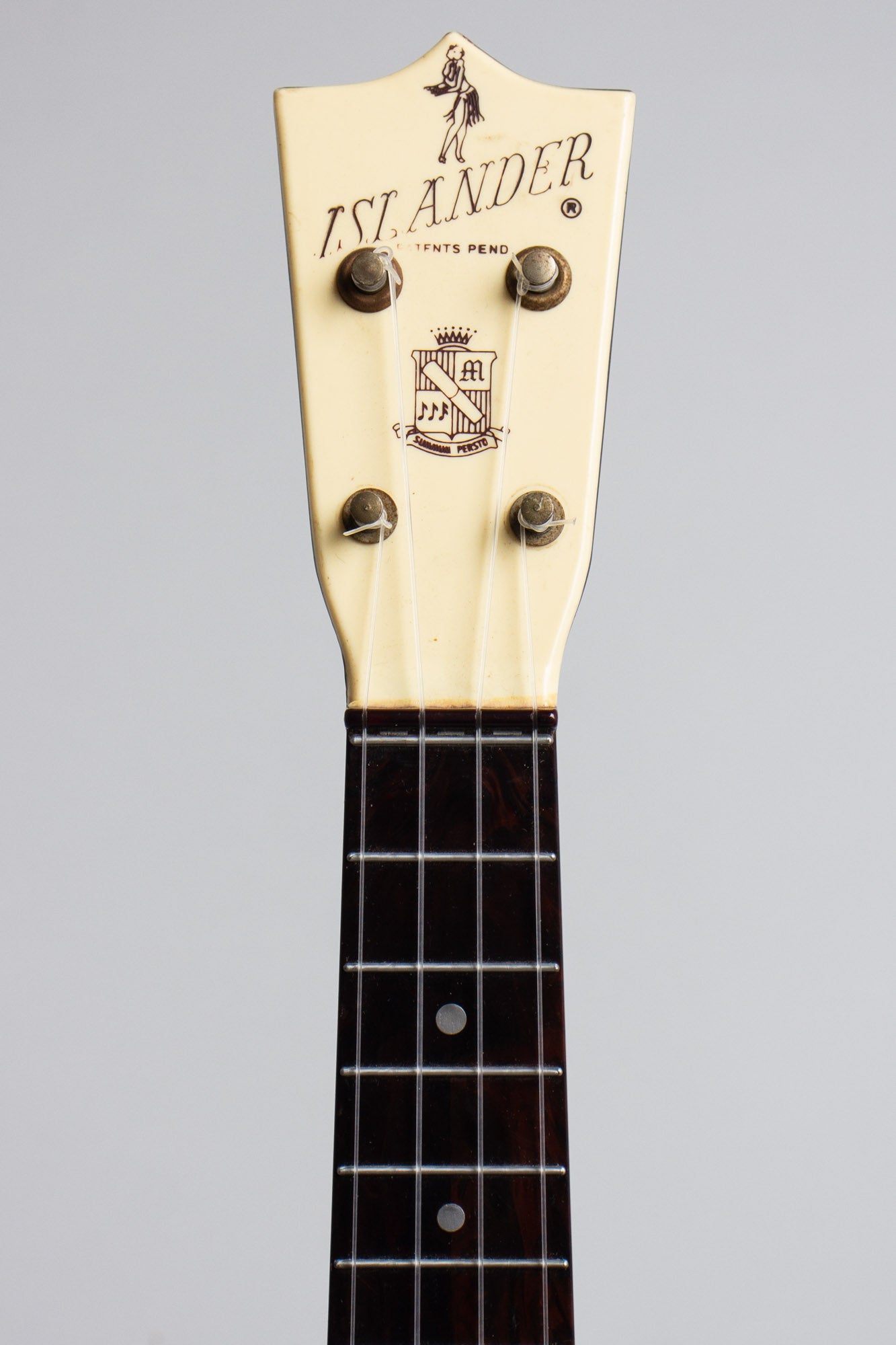 Maccaferri Islander Soprano Ukulele (1950)