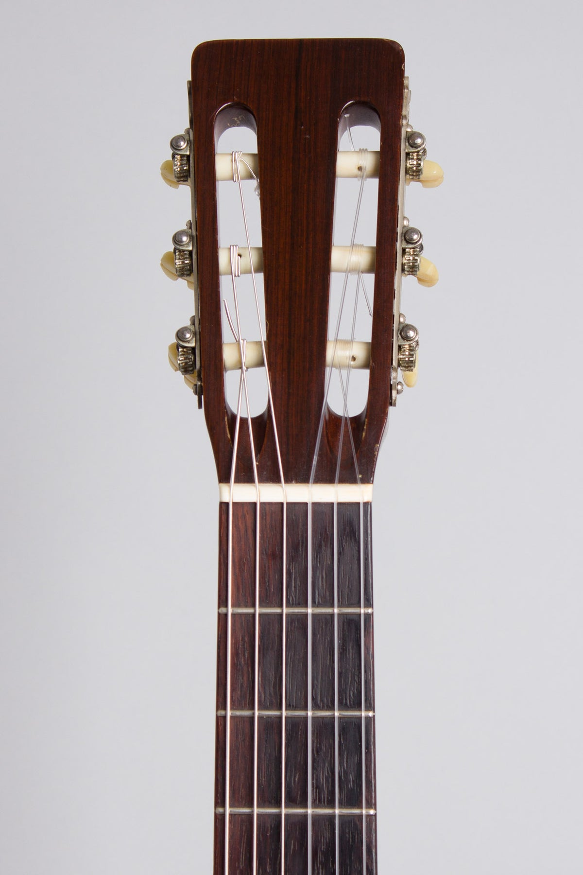 C. F. Martin 00-18G Classical Guitar (1960)