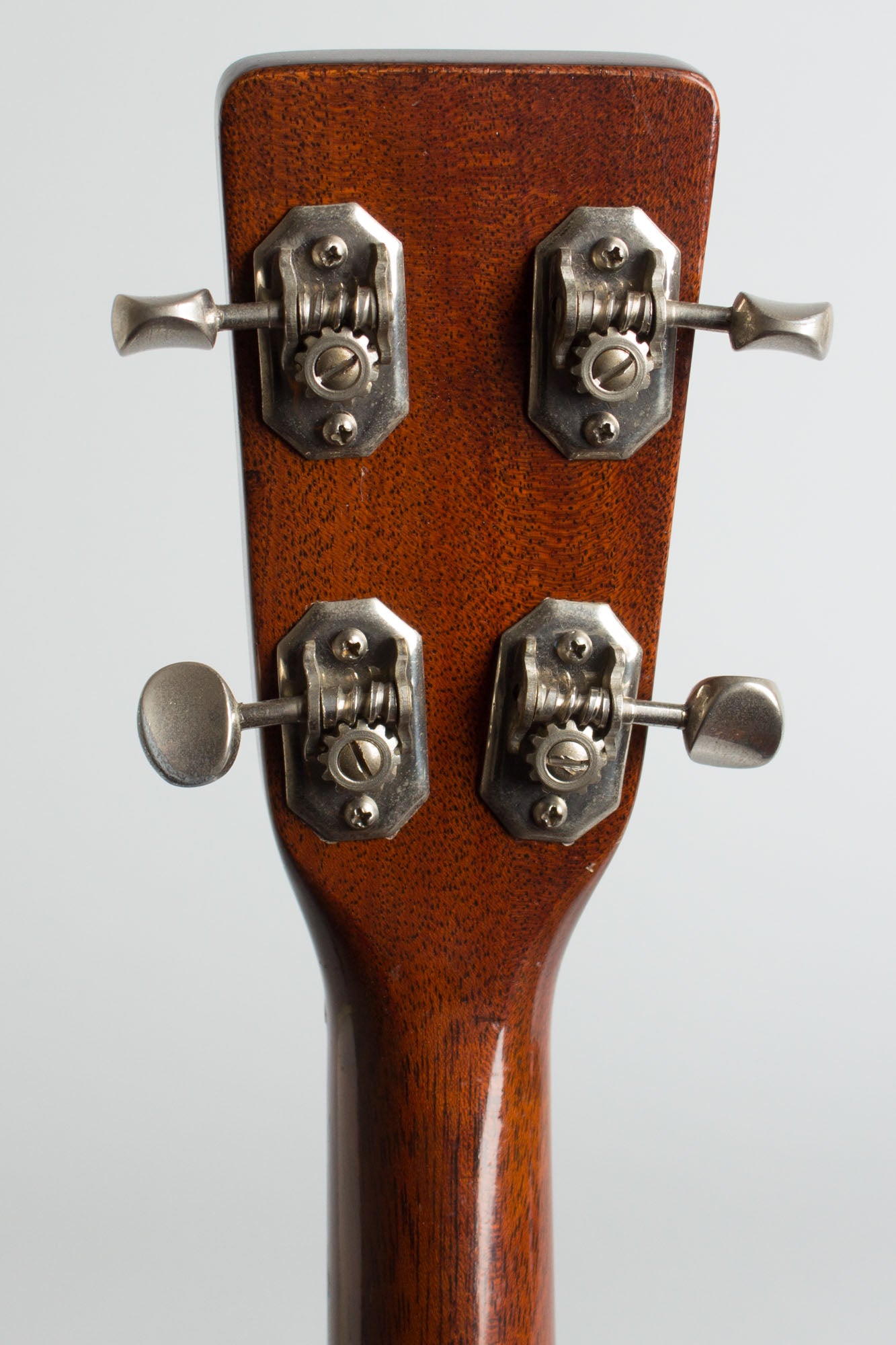 C. F. Martin 0-18T Flat Top Tenor Guitar (1949)