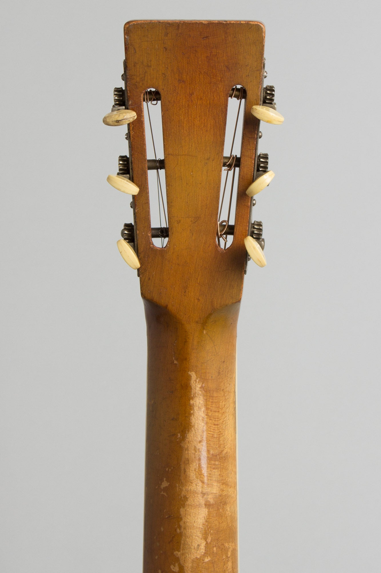 National Triolian Resophonic Guitar (1931)