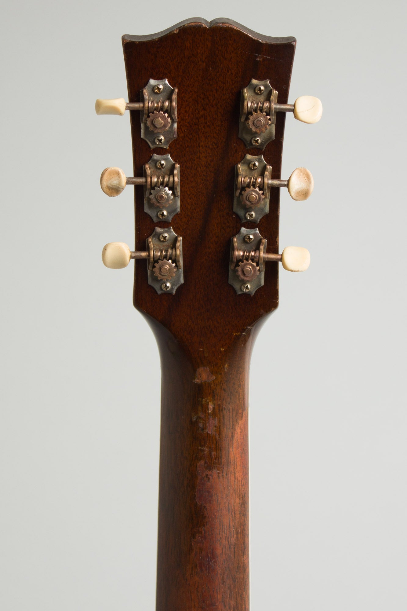 Gibson SJ Southern Jumbo Flat Top Acoustic Guitar (1948)