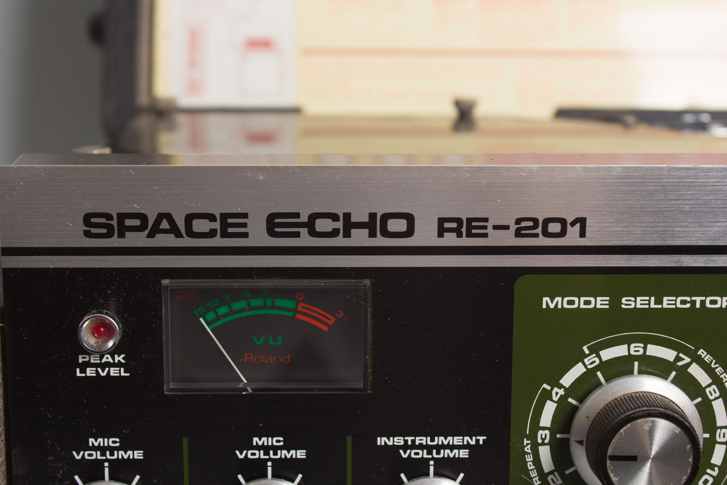 Roland Space Echo RE-201 Echo Effect (1970s)