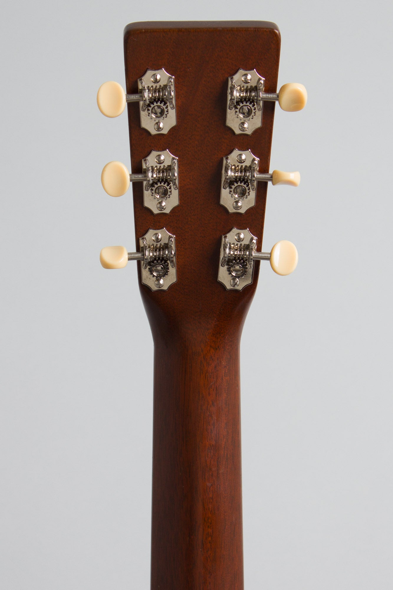 C. F. Martin 0-17 Flat Top Acoustic Guitar (1941)