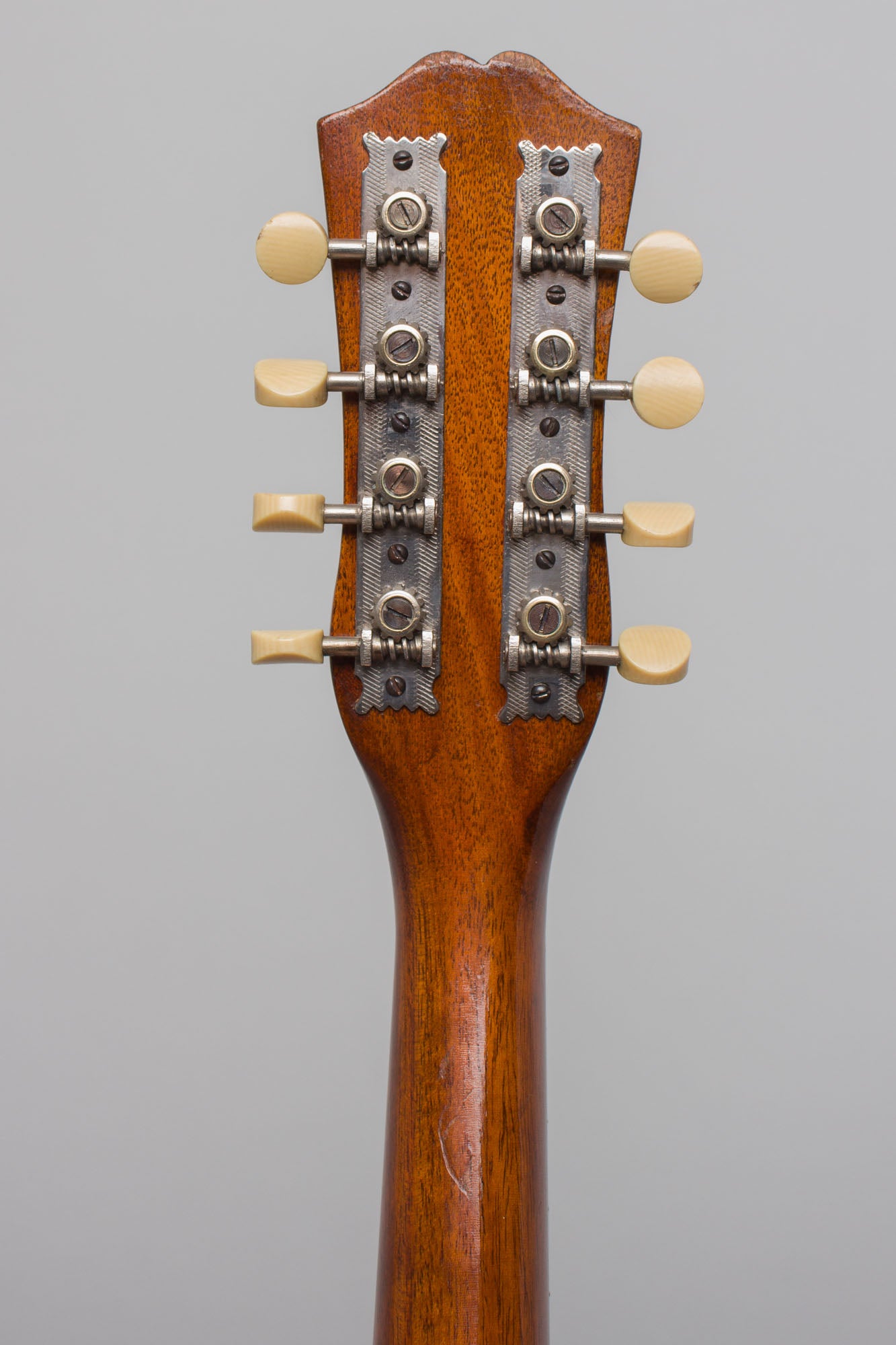 Larson Brothers Maurer Flat Back, Bent Top Mandolin (1917)