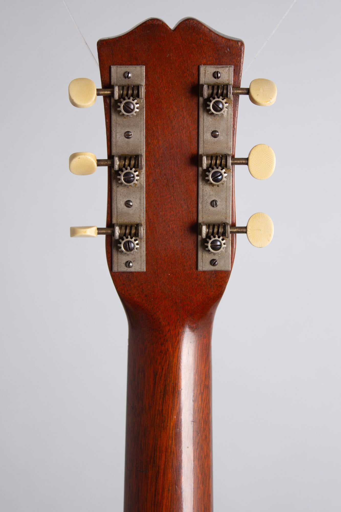 Larson Brothers Euphonon Grand Concert Flat Top Acoustic Guitar (1933)