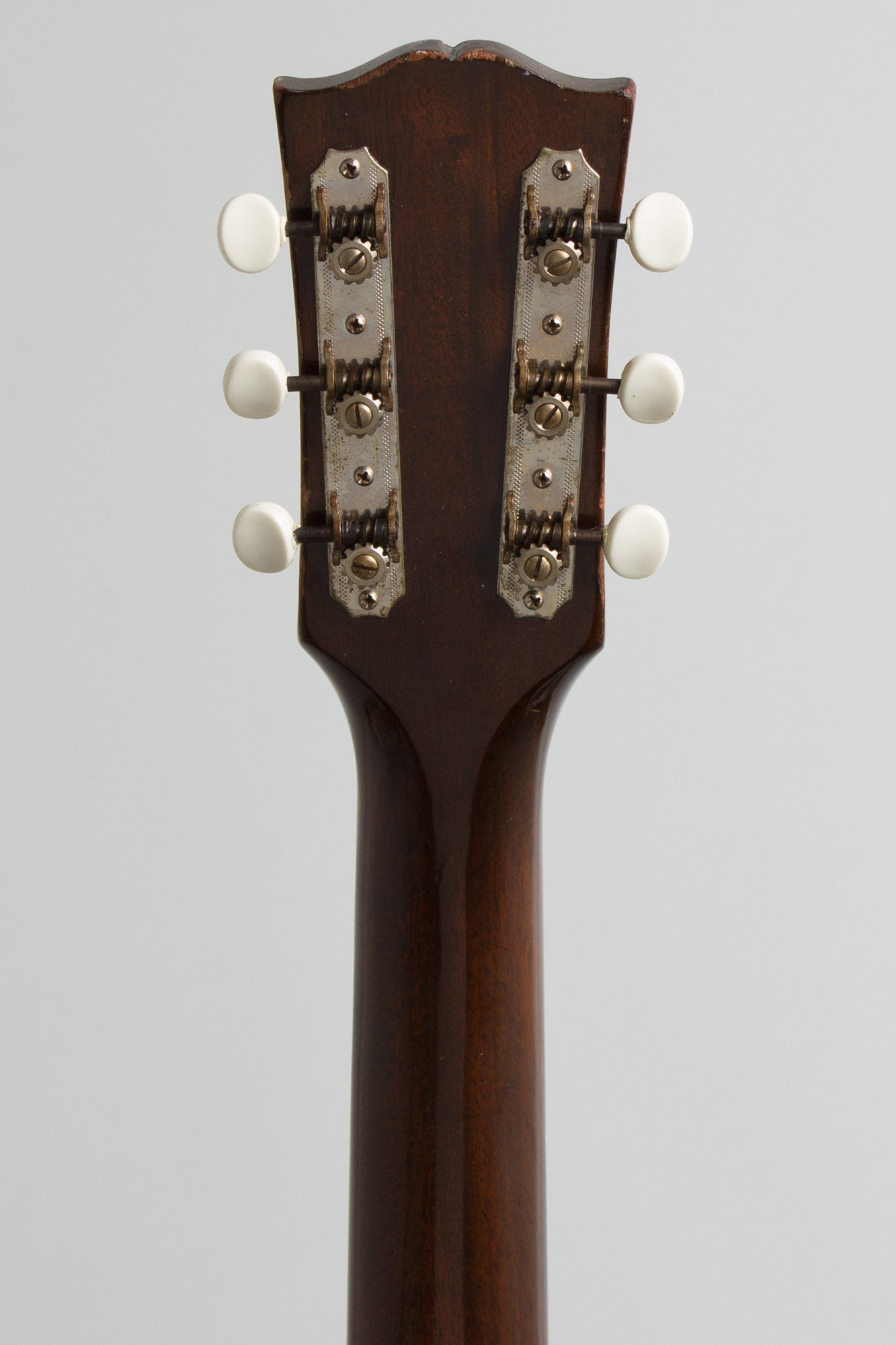 Gibson LG-2 Flat Top Acoustic Guitar (1949)