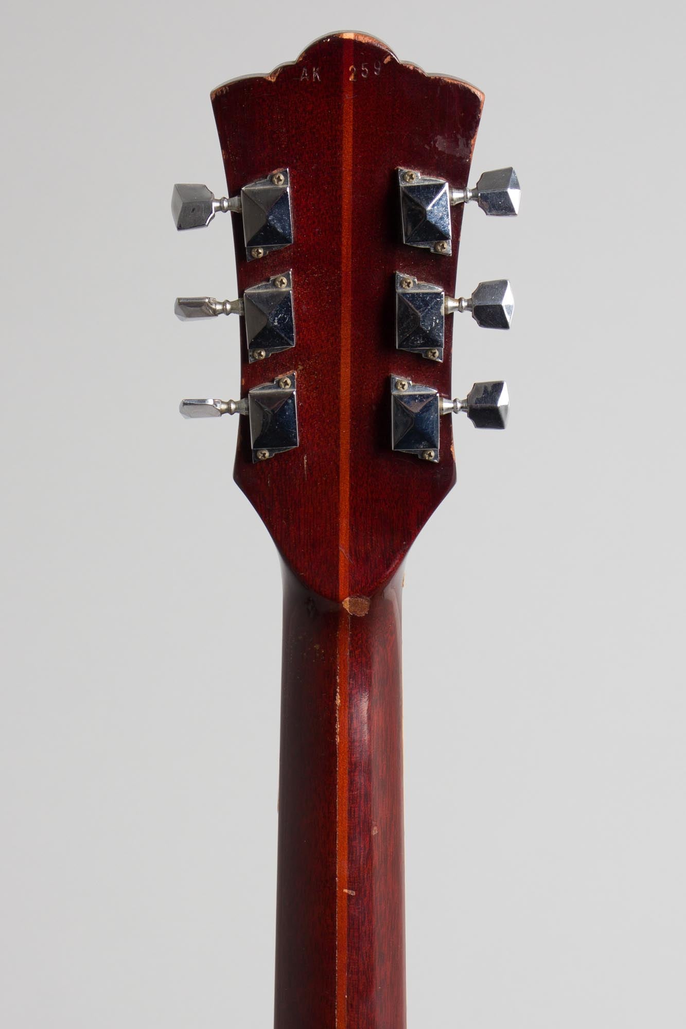 Guild F-47 Flat Top Acoustic Guitar (1967)
