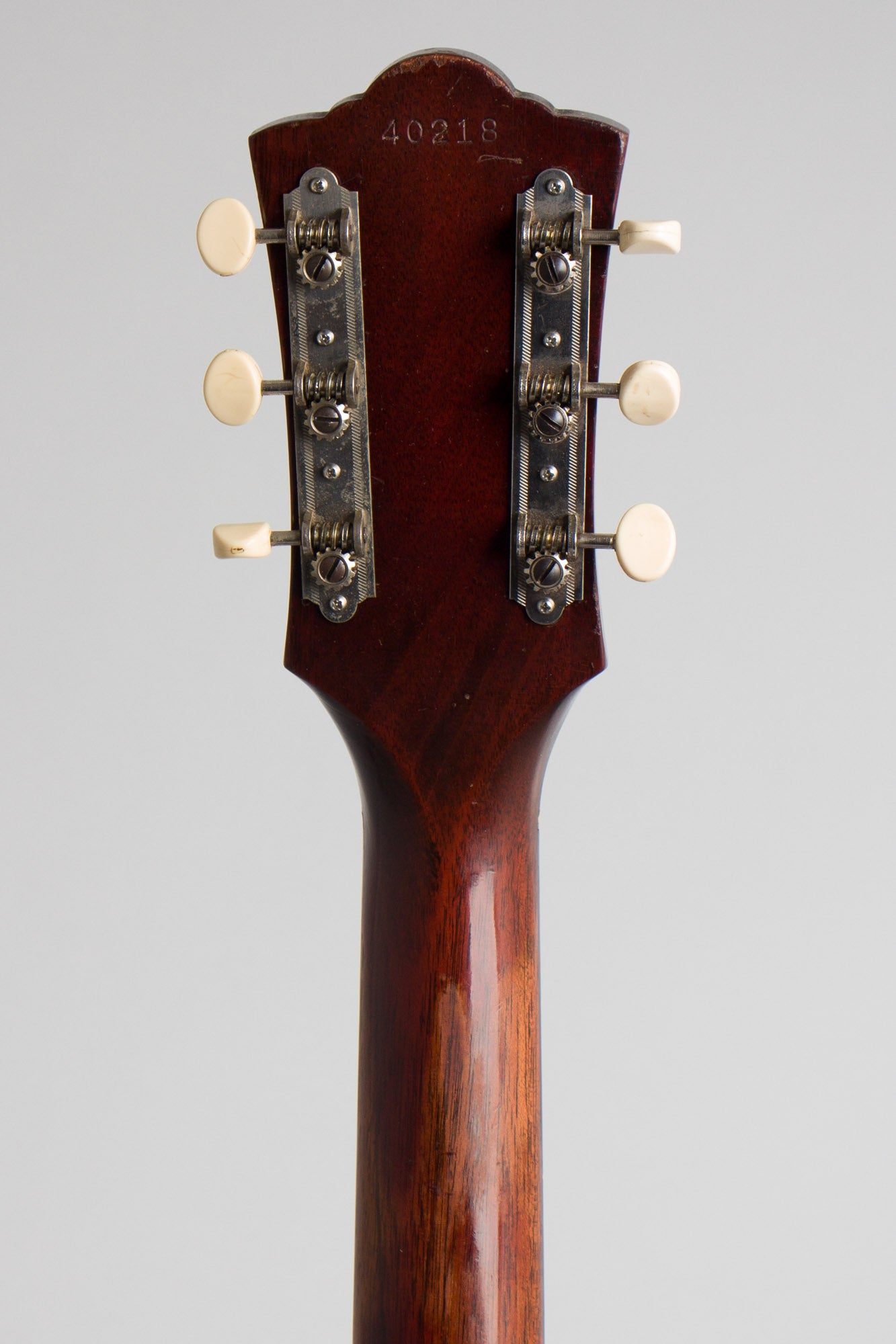 Guild M-20 Flat Top Acoustic Guitar (1965)