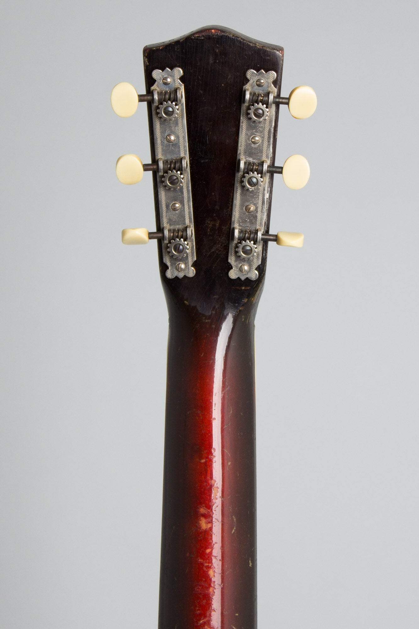 National Style 0 Resophonic Guitar (1936)