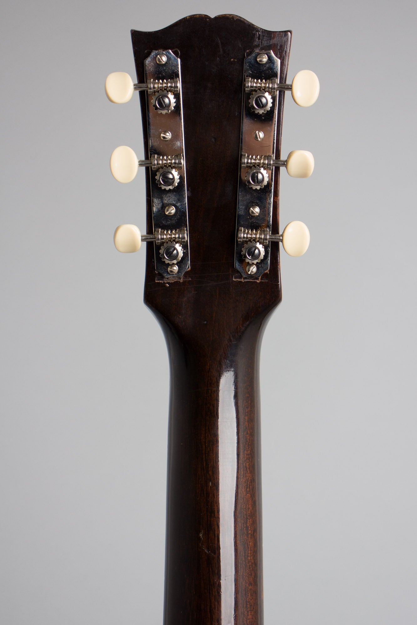 Gibson J-45 Banner Acoustic Guitar (1943)