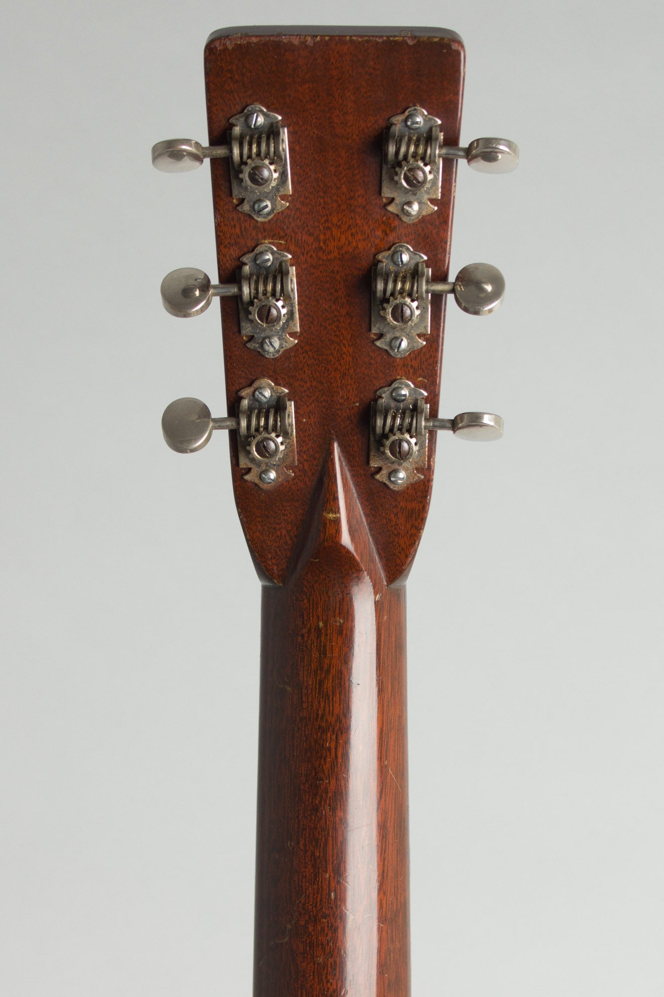 C. F. Martin 000-28 Flat Top Acoustic Guitar (1946)