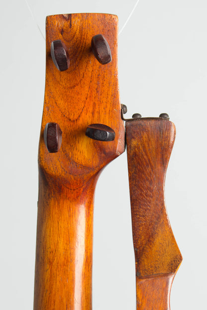 Knutsen Harp Soprano Ukulele (1919)