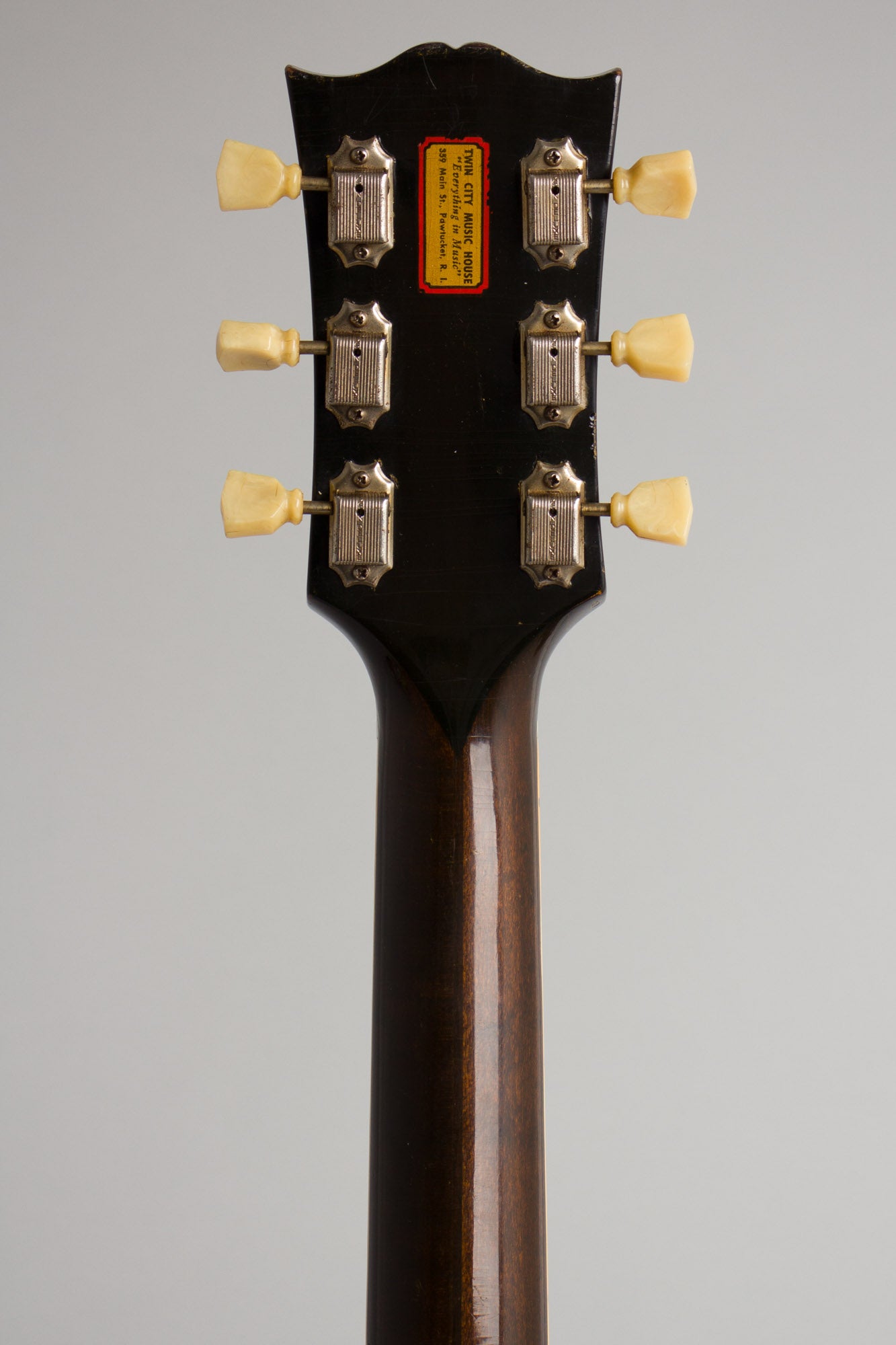 Gibson L-7 P Arch Top Acoustic Guitar (1949)