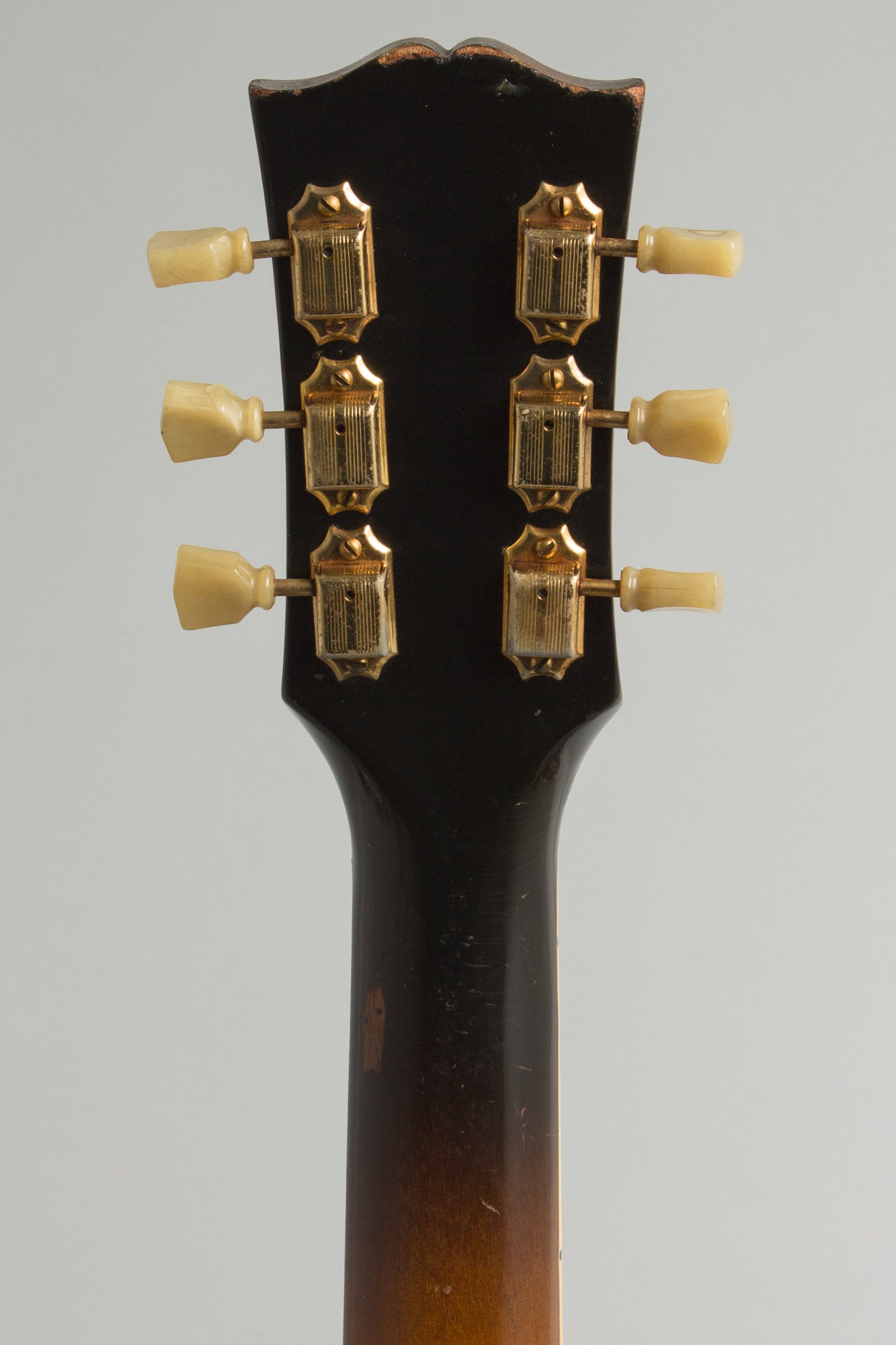 Gibson J-185 Flat Top Acoustic Guitar (1953)