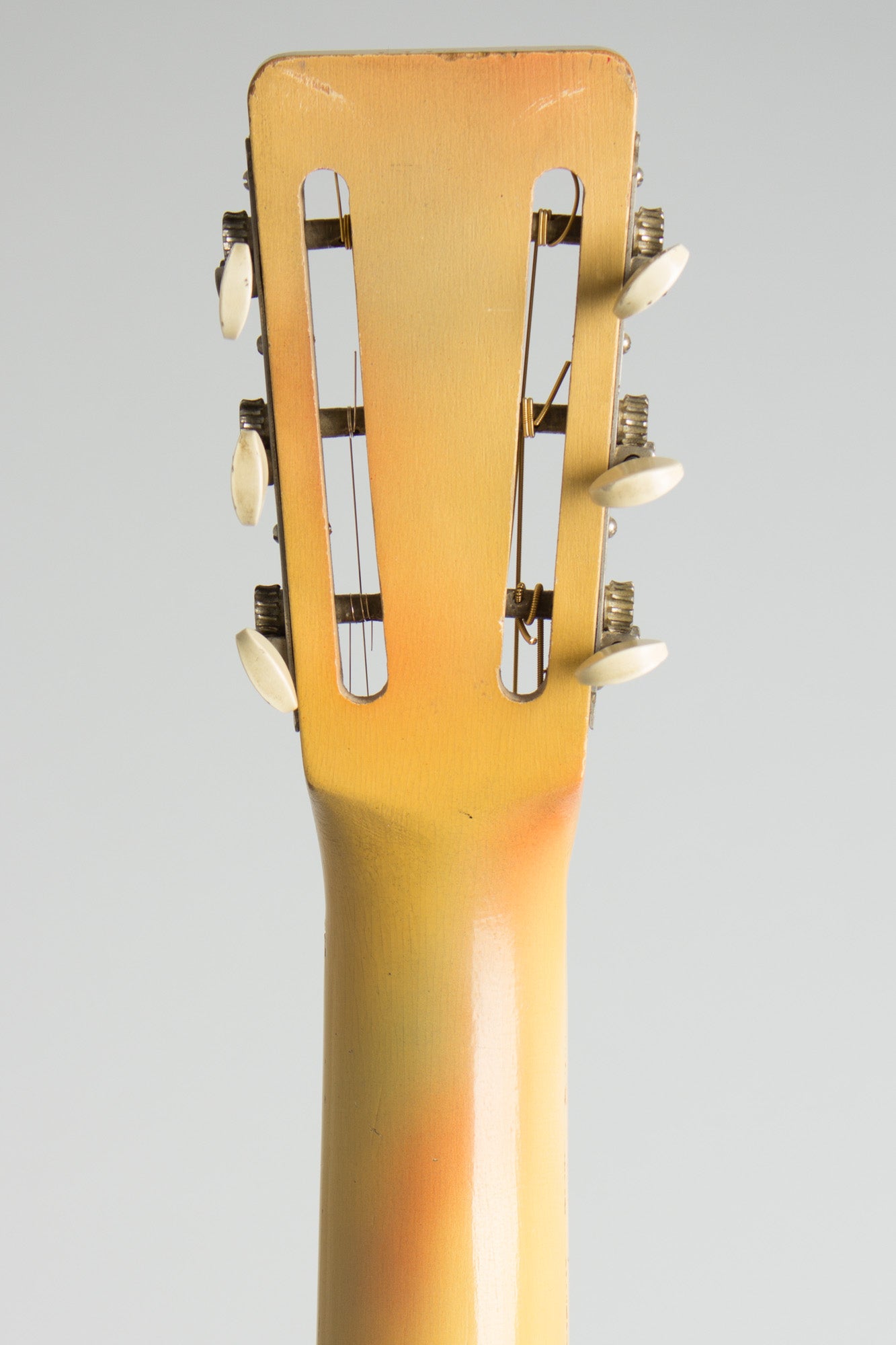 National Triolian Resophonic Guitar (1929)