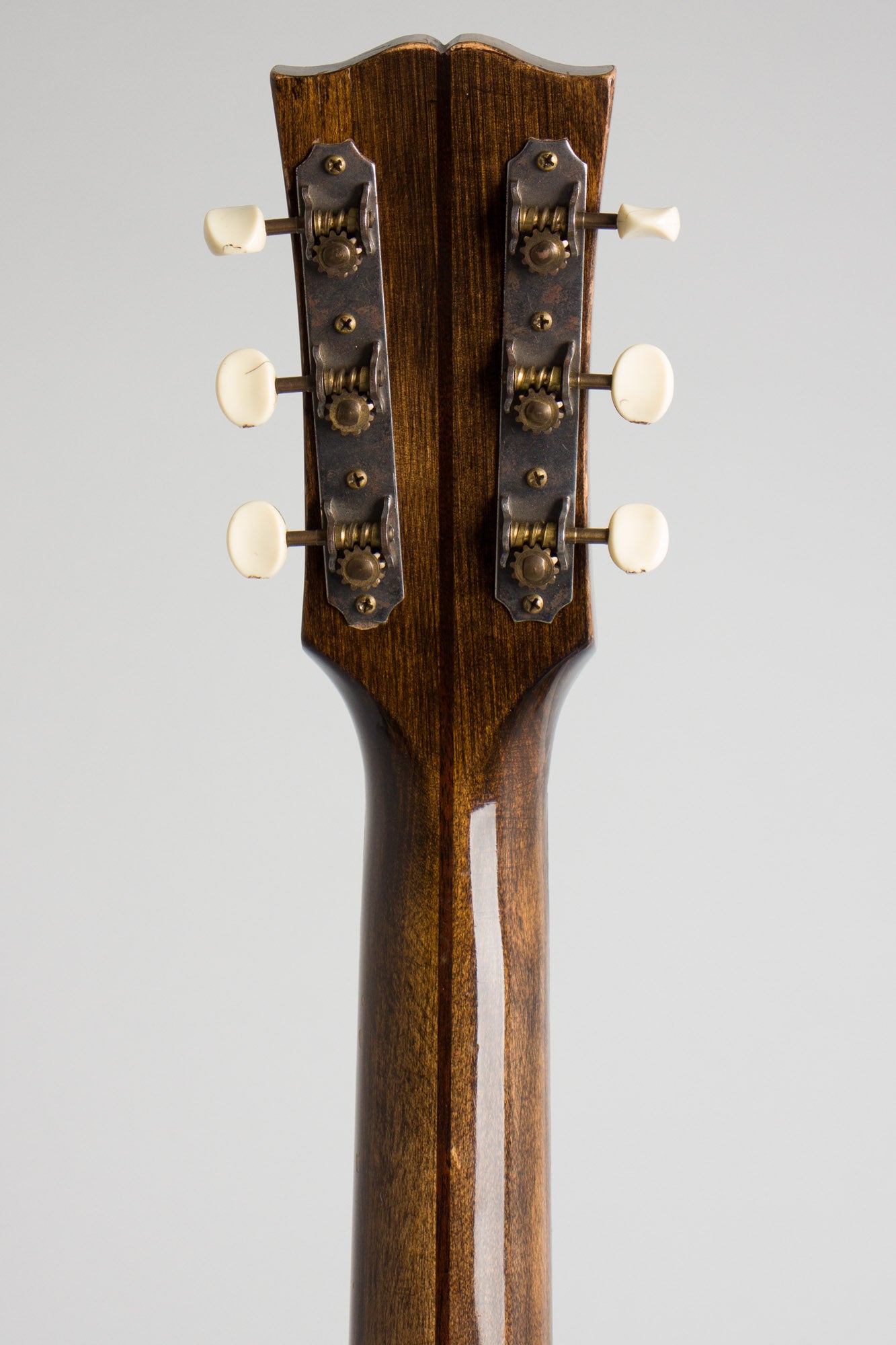 Gibson J-45 Banner Flat Top Acoustic Guitar (1943)