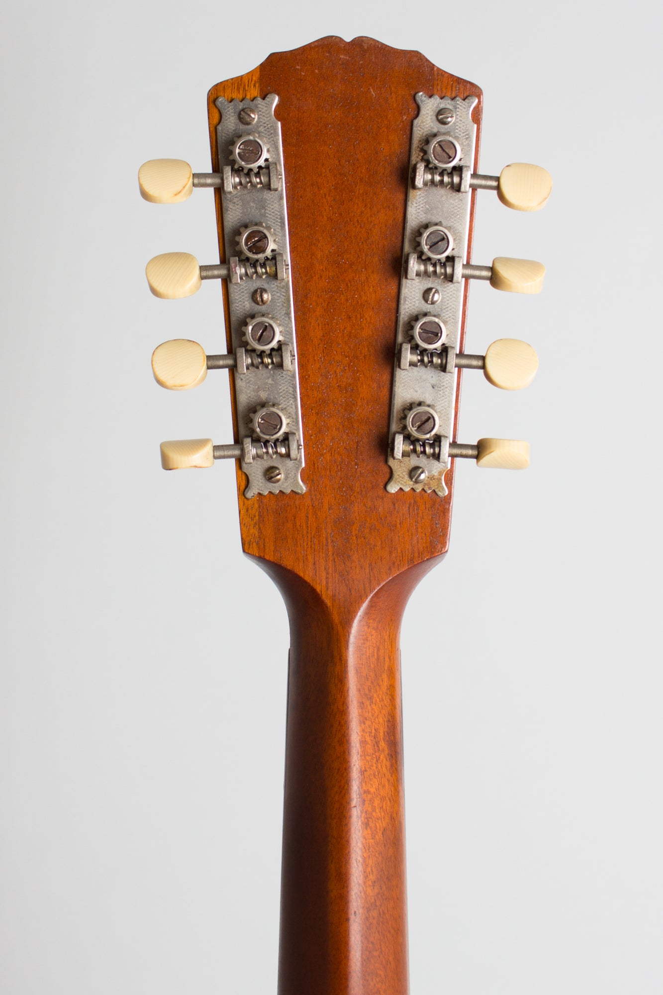 Gibson Style A- Carved Top Mandolin (1914)