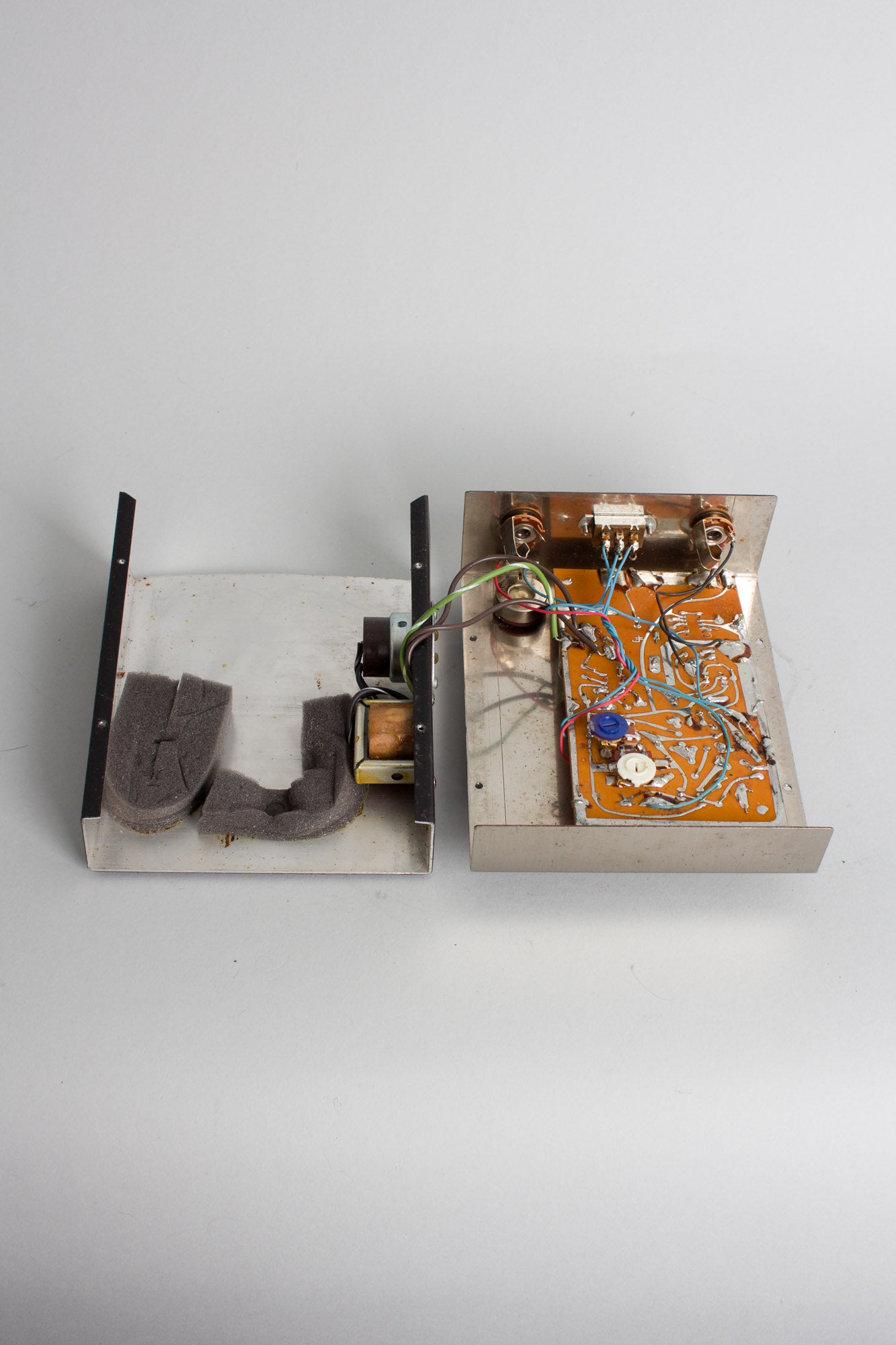 Electro-Harmonix Frequency Analyzer Ring Modulator Effect (1973)