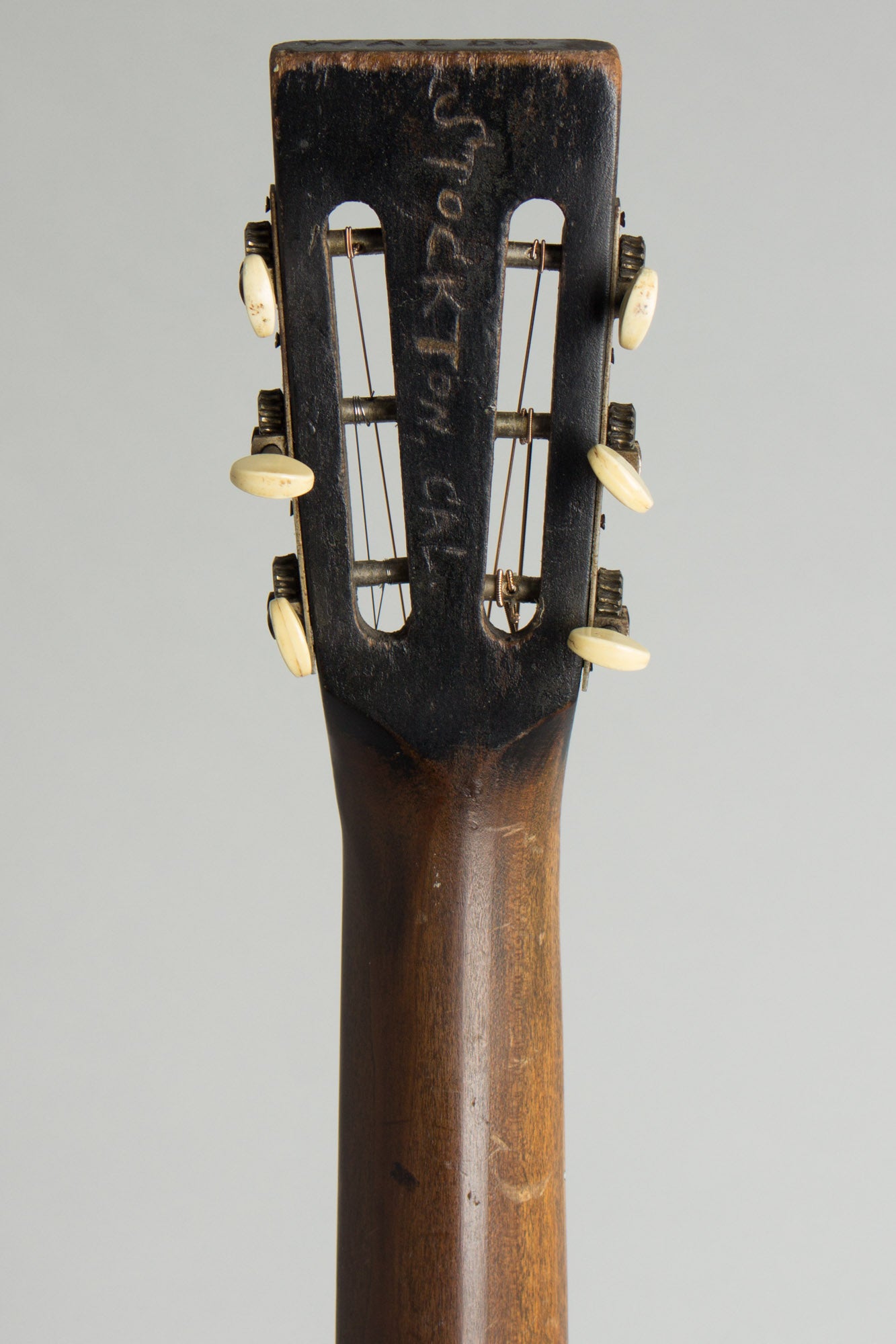 Stella Gambler Flat Top Acoustic Guitar (1930)