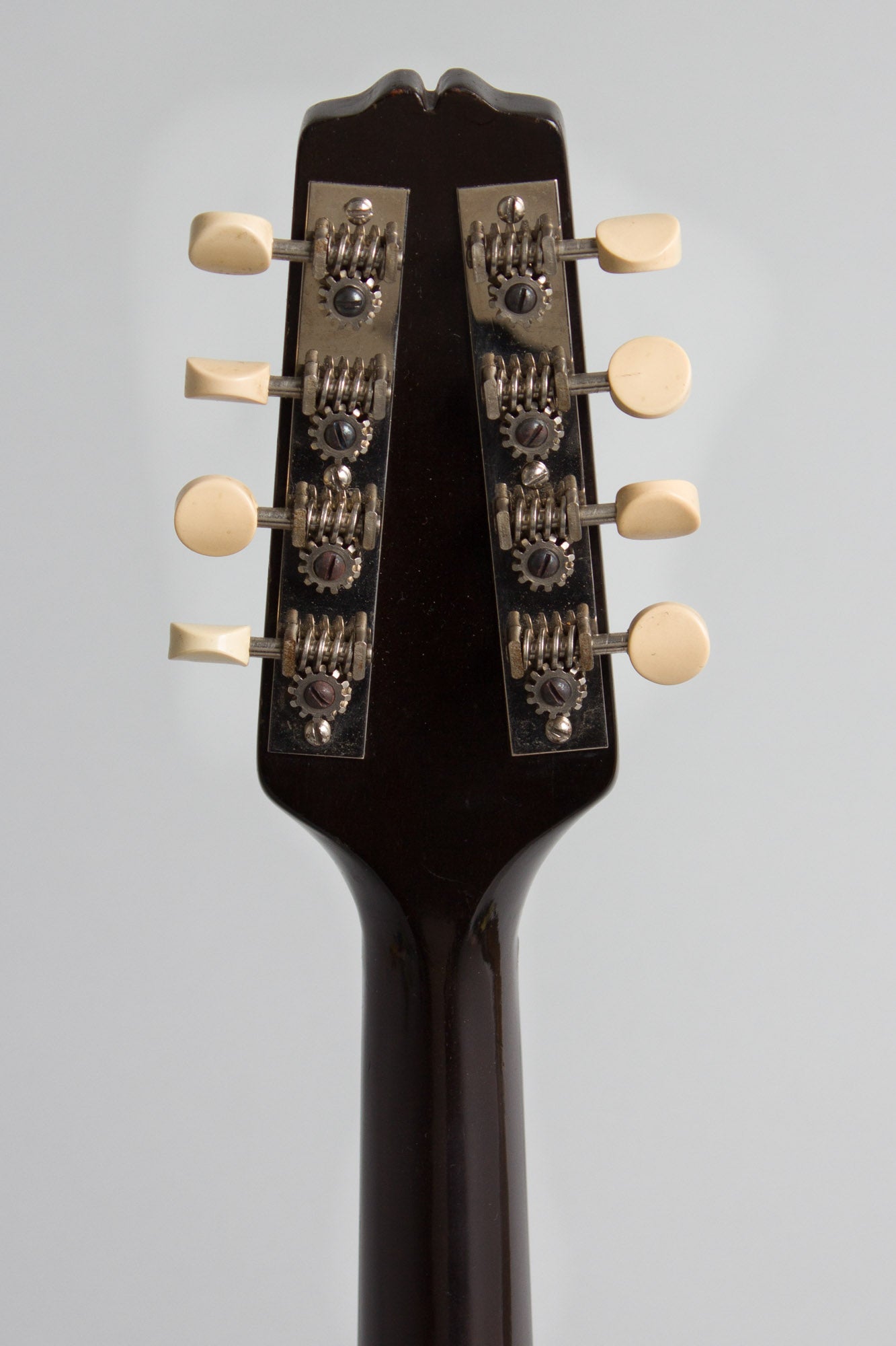 Gibson A-Junior Snakehead Carved Top Mandolin (1925)