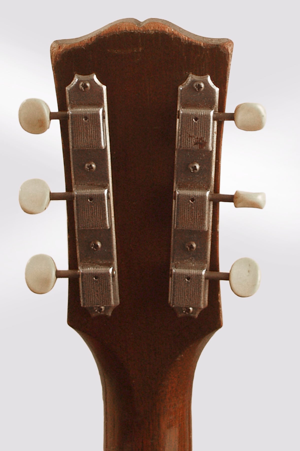 Gibson LG-2 3/4 Flat Top Acoustic Guitar (1952)
