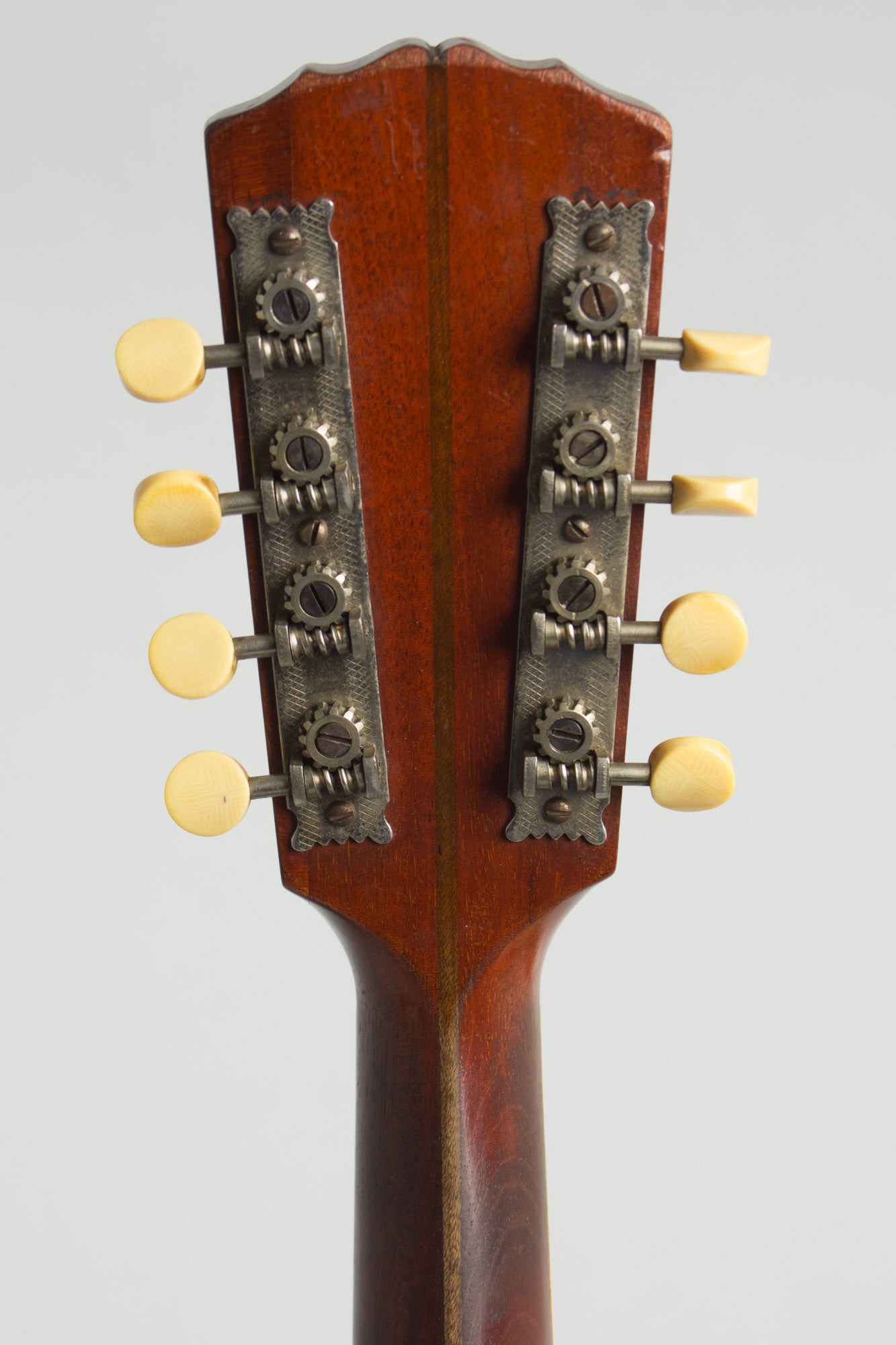 Gibson A-2 Carved Top Mandolin (1921)