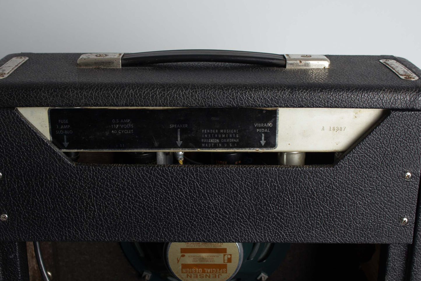 Fender Vibro-Champ Tube Amplifier (1967)