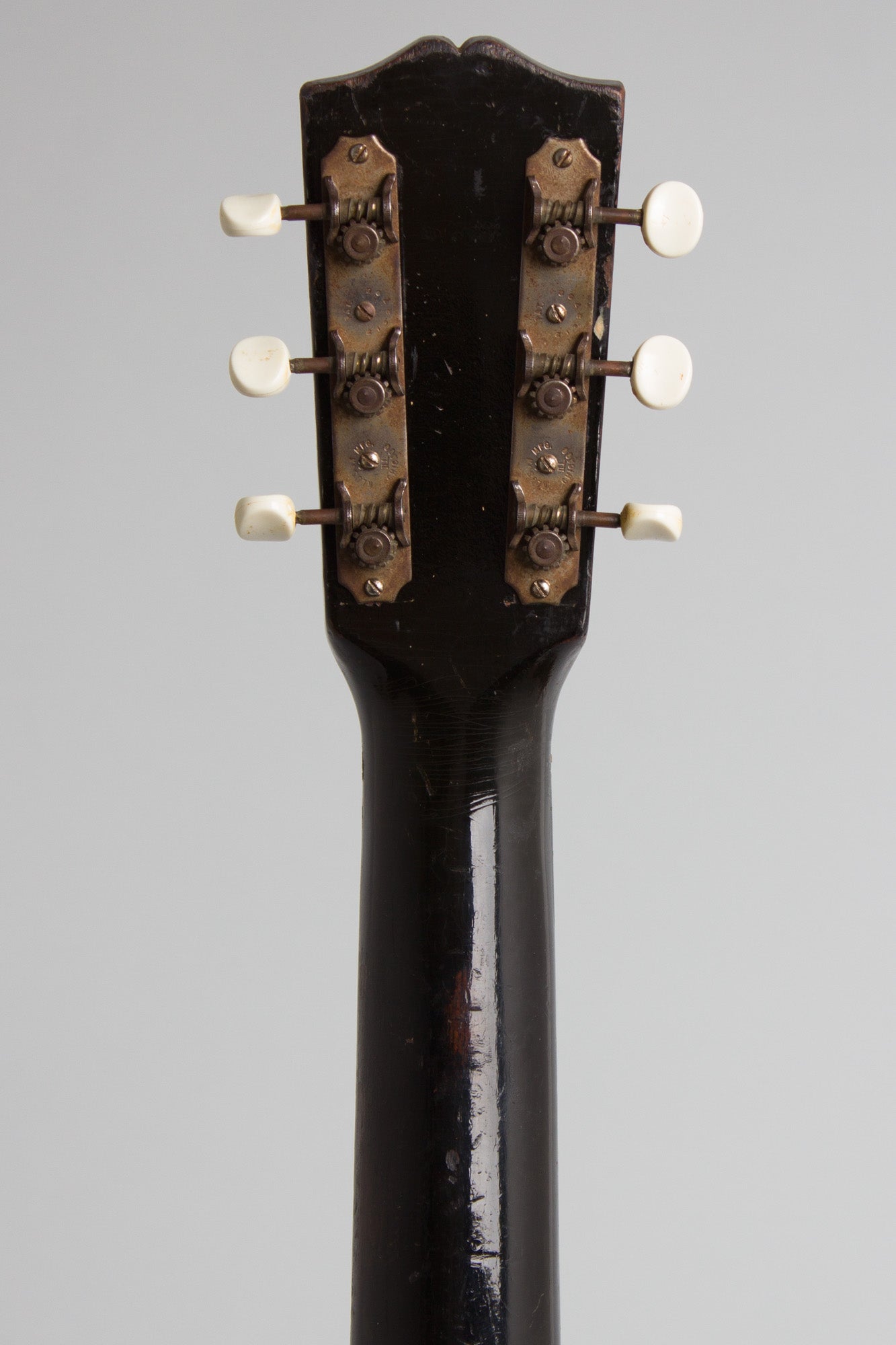 Gibson L-0 Flat Top Acoustic Guitar (1942)