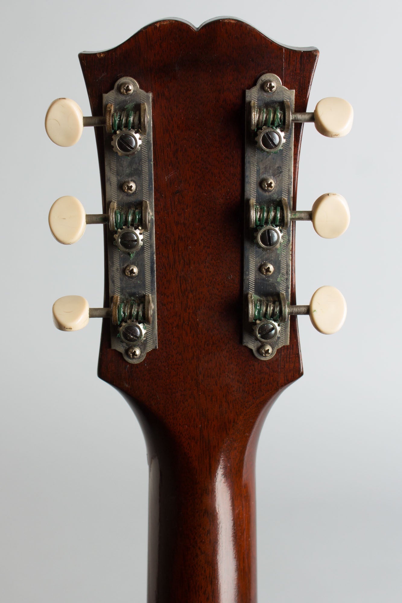 Guild M-20 Flat Top Acoustic Guitar (1959)