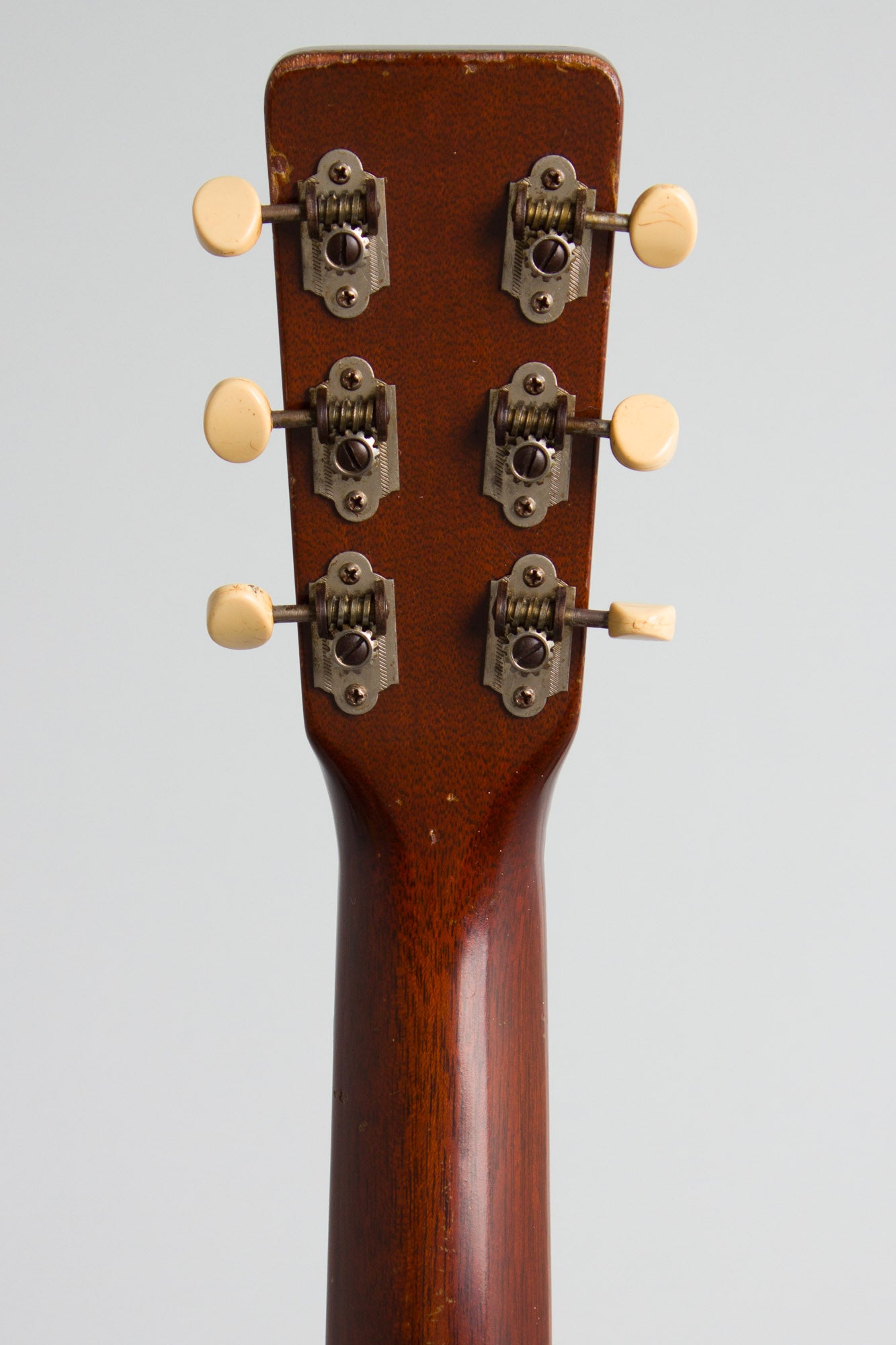 C. F. Martin 00-17 Flat Top Acoustic Guitar (1957)