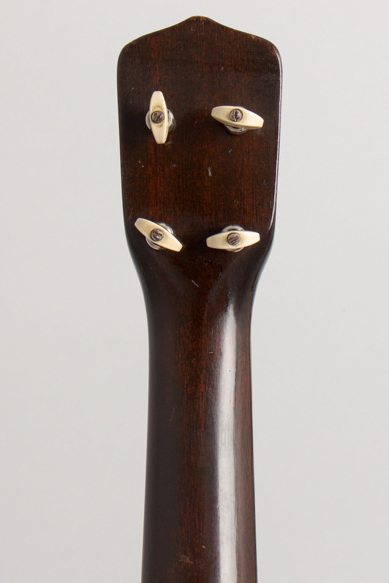 Gibson Uke-3 Soprano Ukulele (1928)