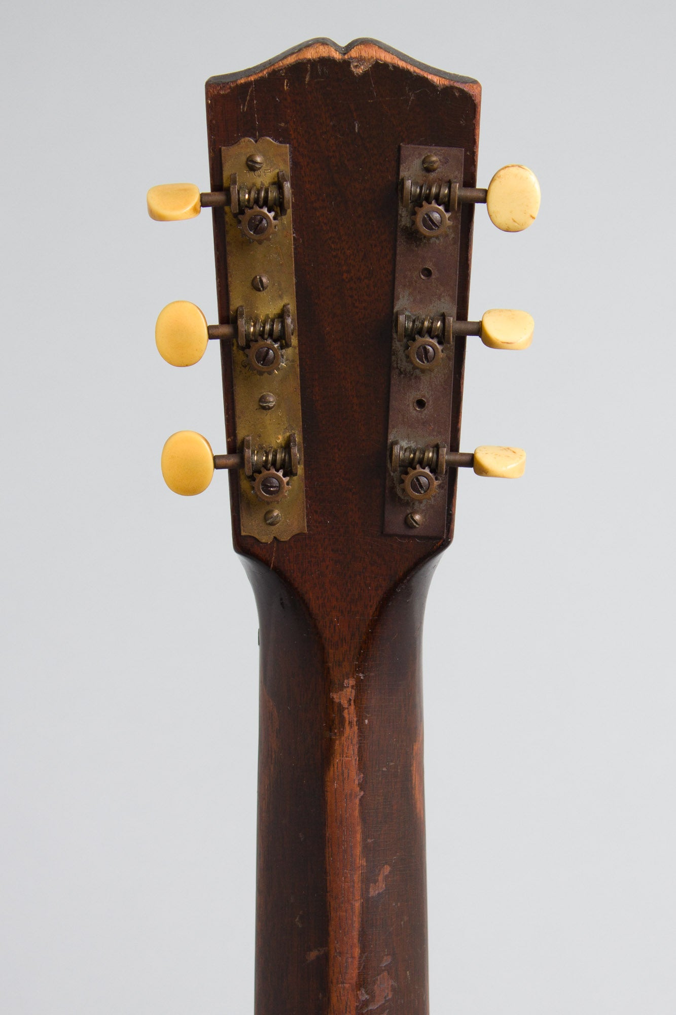 Gibson L-00 Flat Top Acoustic Guitar (1935)