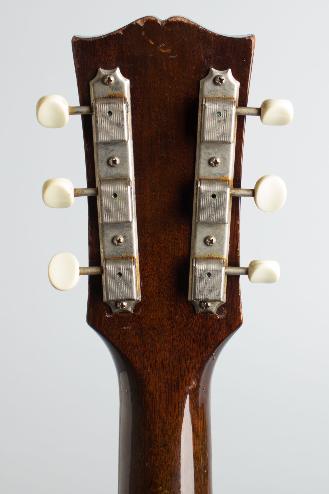 Gibson LG-1 Flat Top Acoustic Guitar (1955)