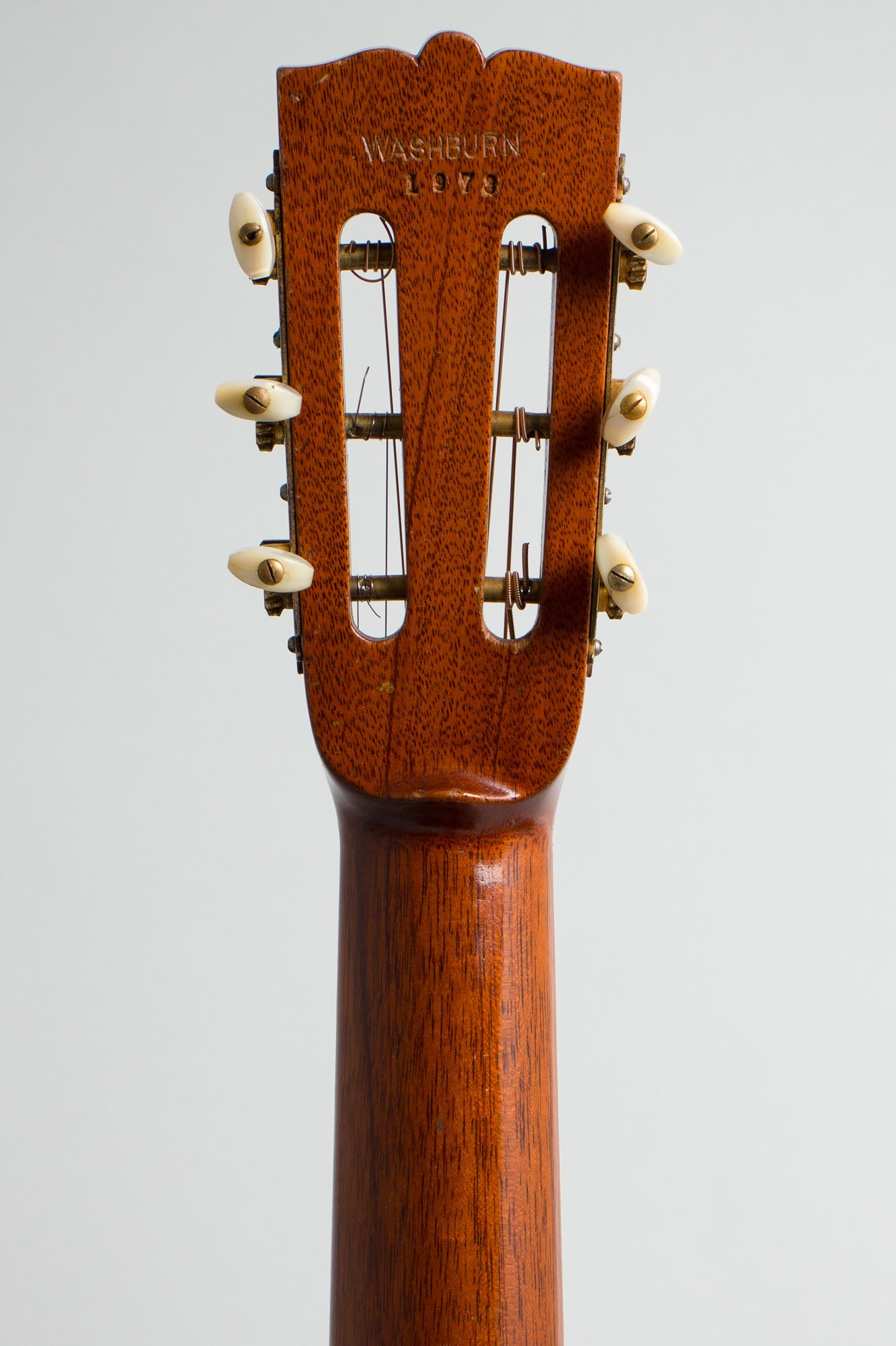 Washburn Model 5238 Deluxe Flat Top Acoustic Guitar (1932)