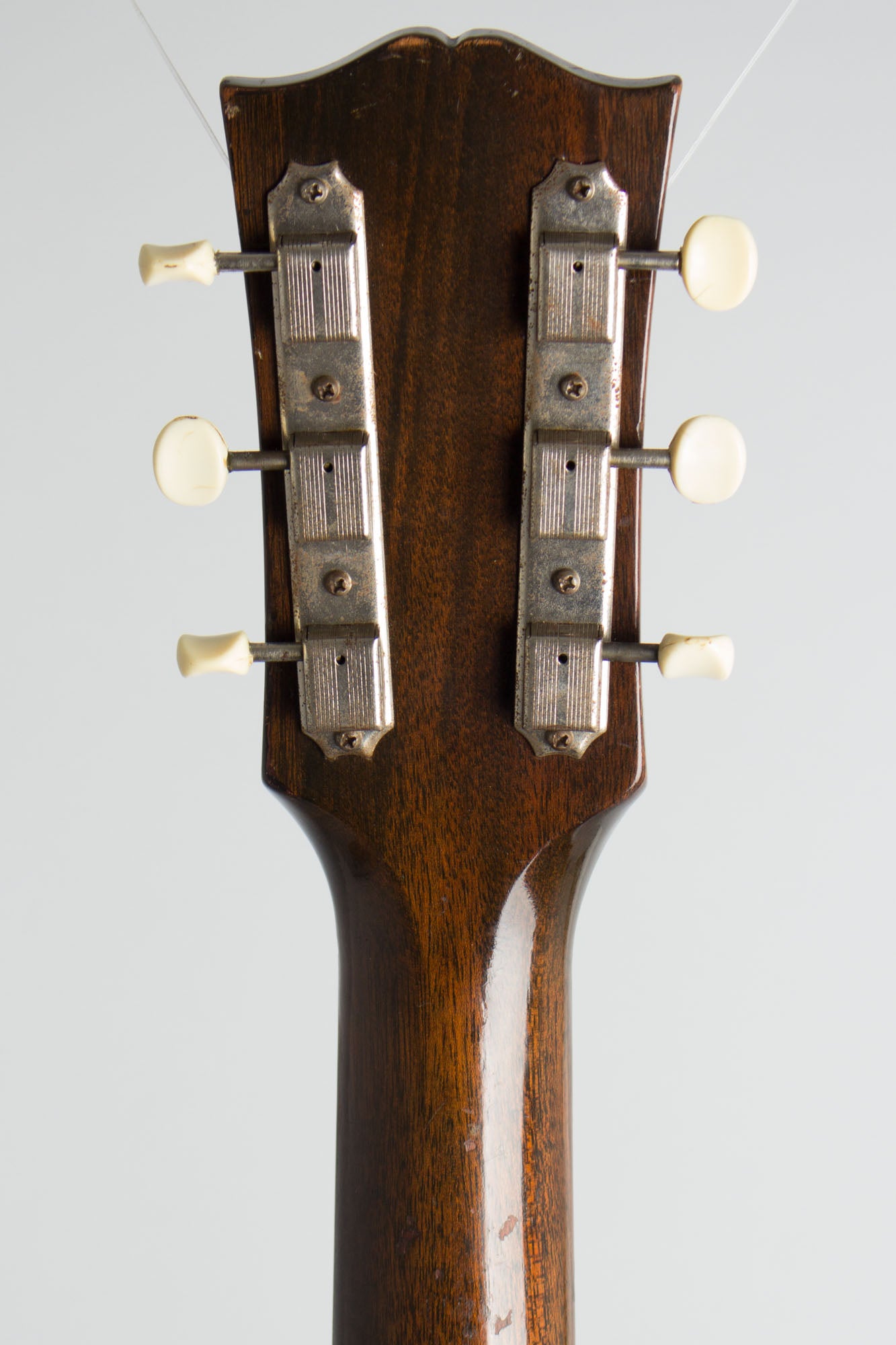 Gibson J-45 Flat Top Acoustic Guitar (1951)