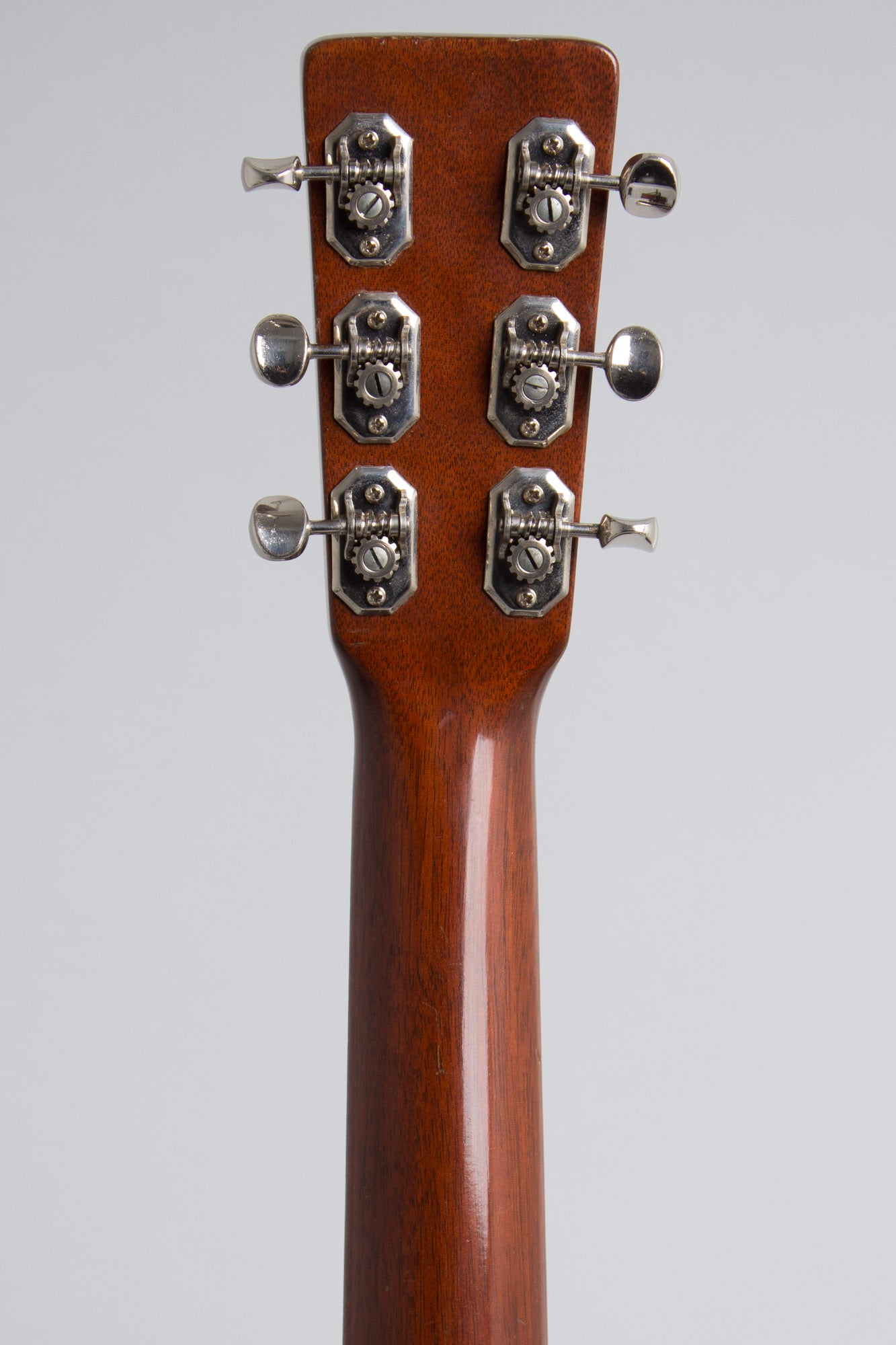 C. F. Martin 0-18 Flat Top Acoustic Guitar (1950)