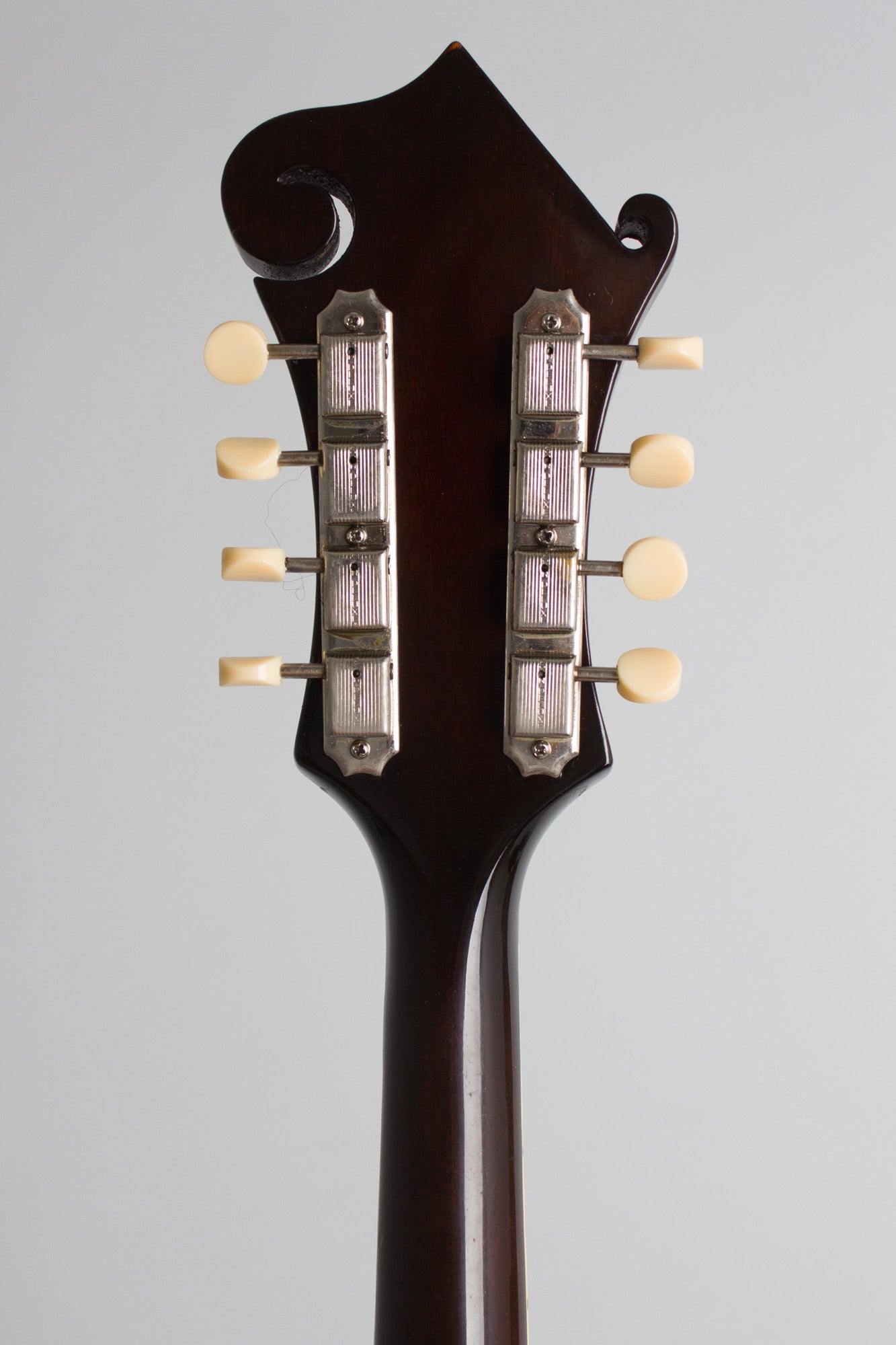 Gibson A-5 Florentine Artist Model Carved Top Mandolin (1960)