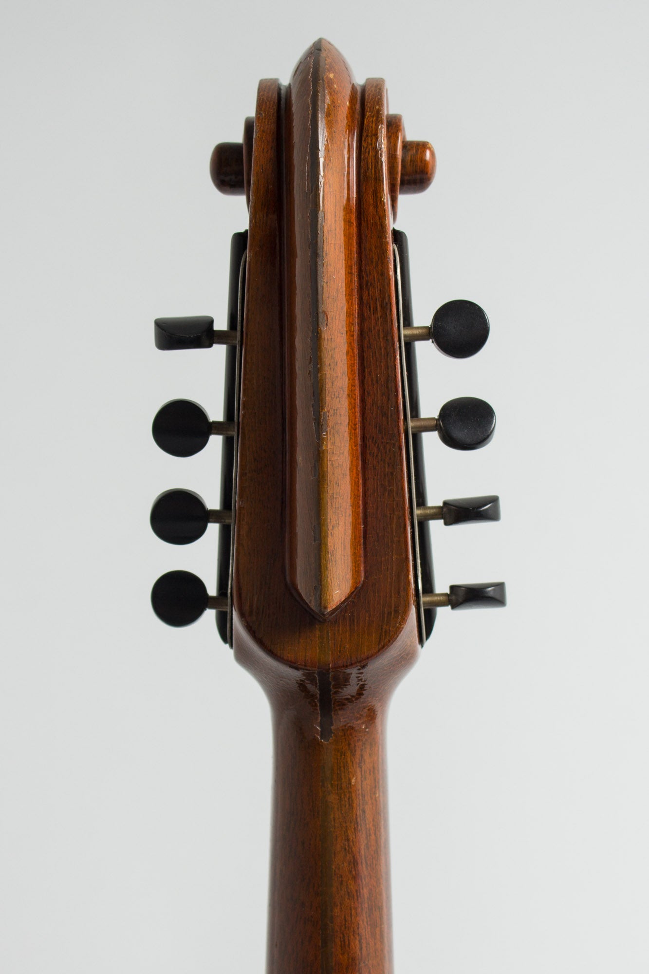 Washburn Model 5283 Deluxe Carved Top Mandolin (1935)