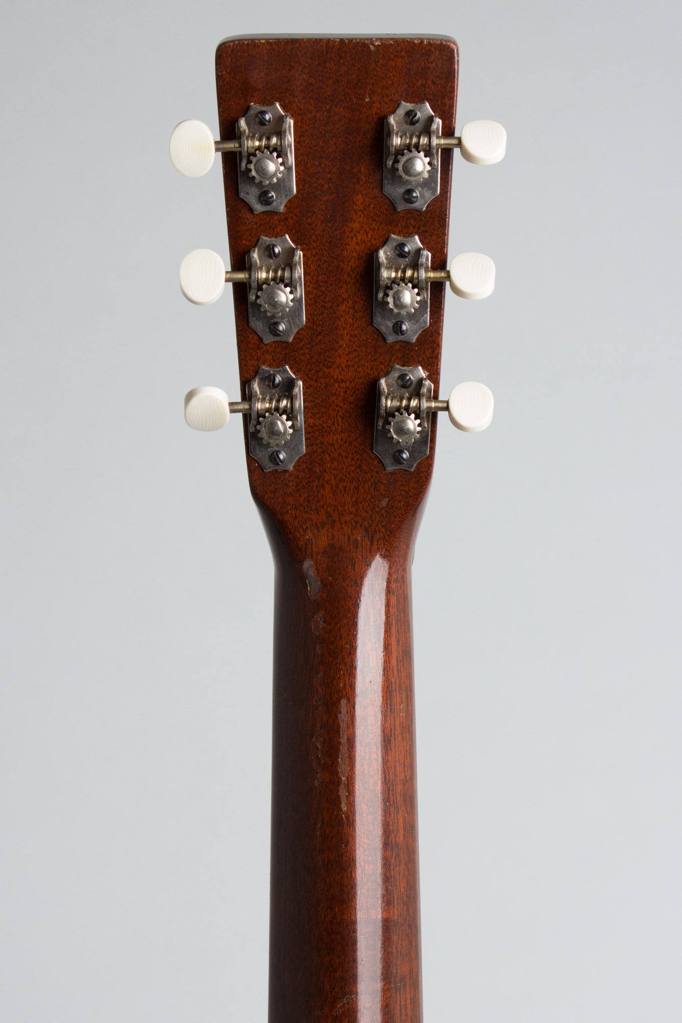 C. F. Martin 0-17 Flat Top Acoustic Guitar (1946)
